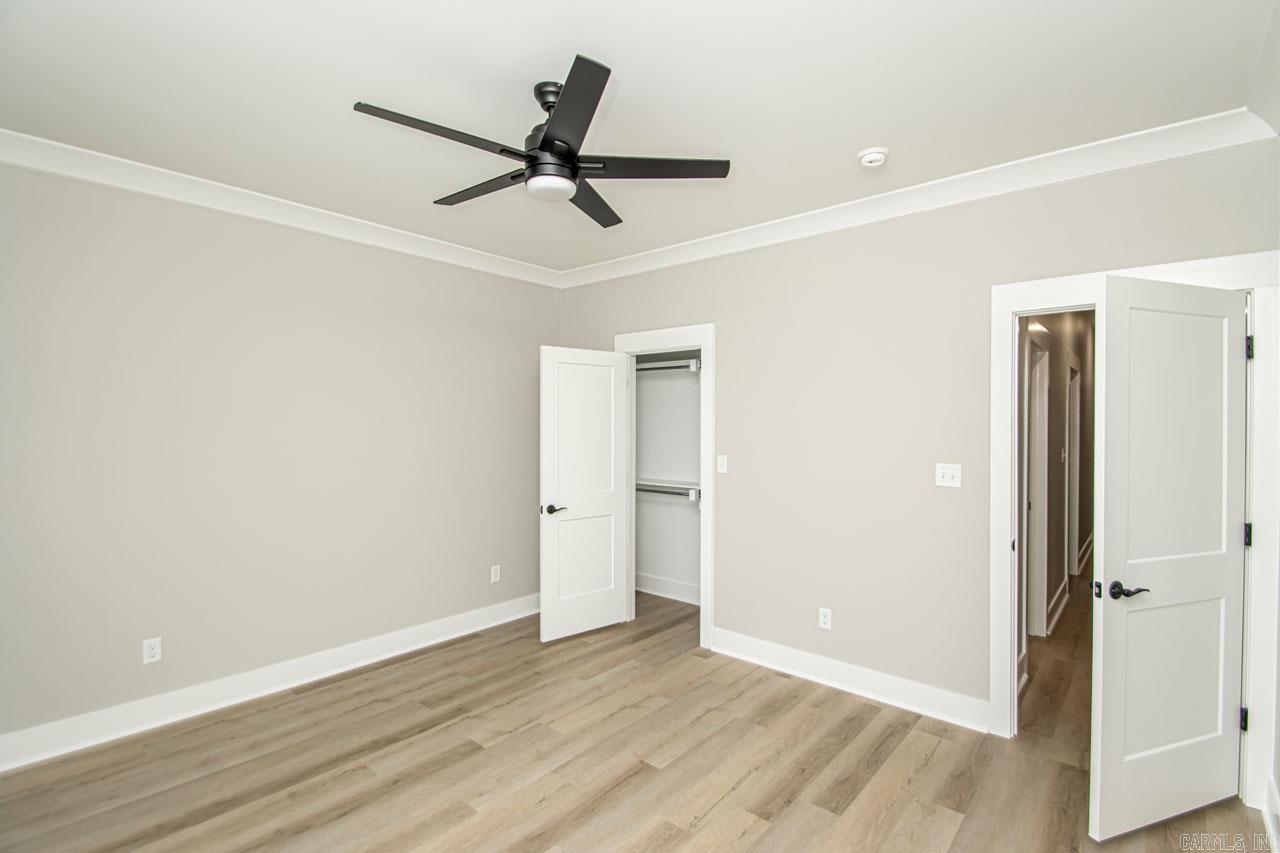 MILLERS GLENN - Residential