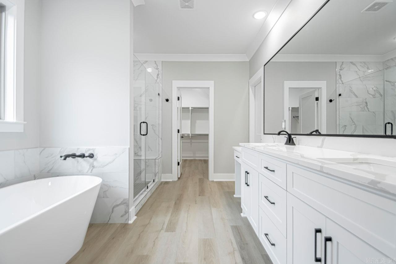 MILLERS GLENN - Residential