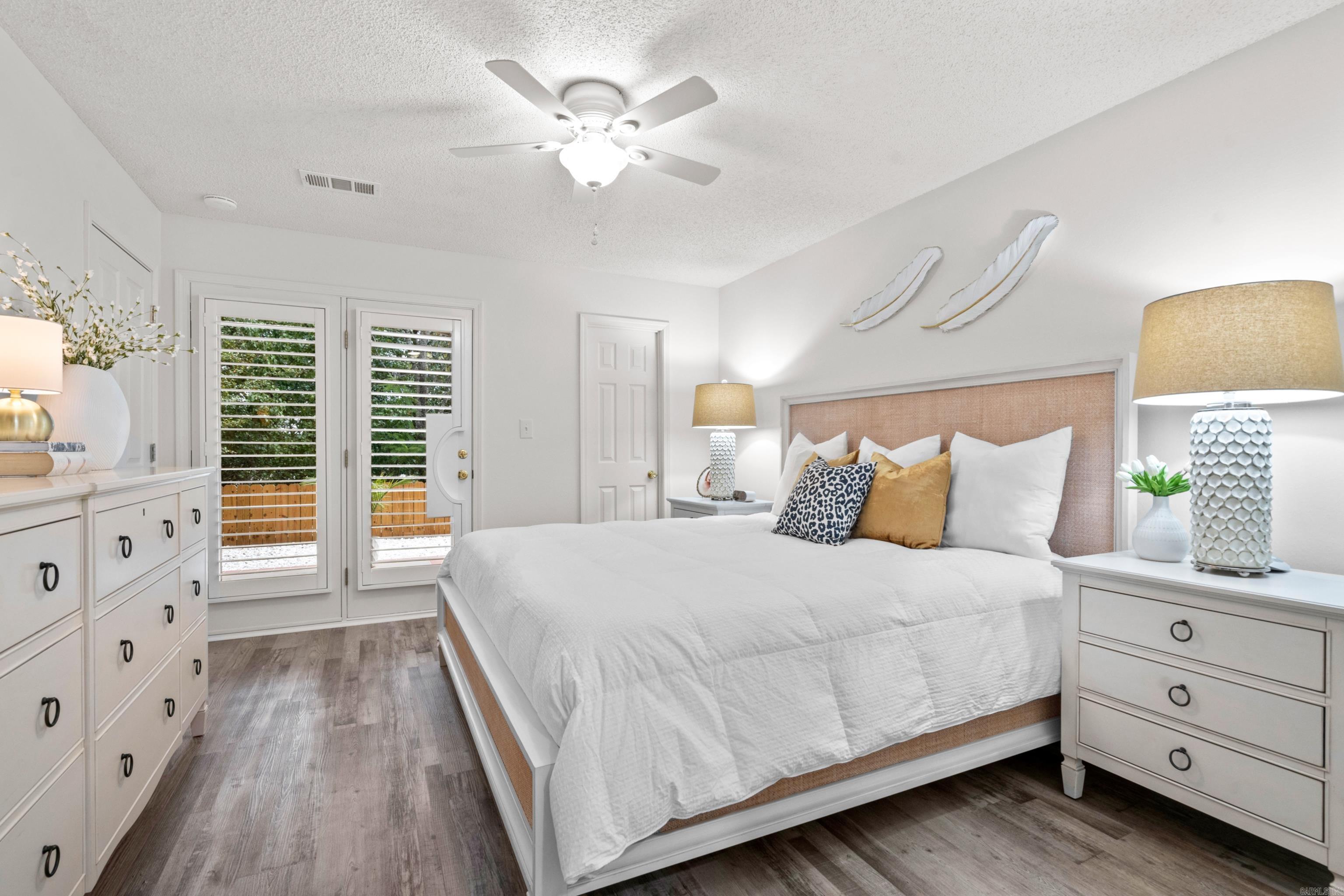 OAKS GARDEN HOMES - Residential