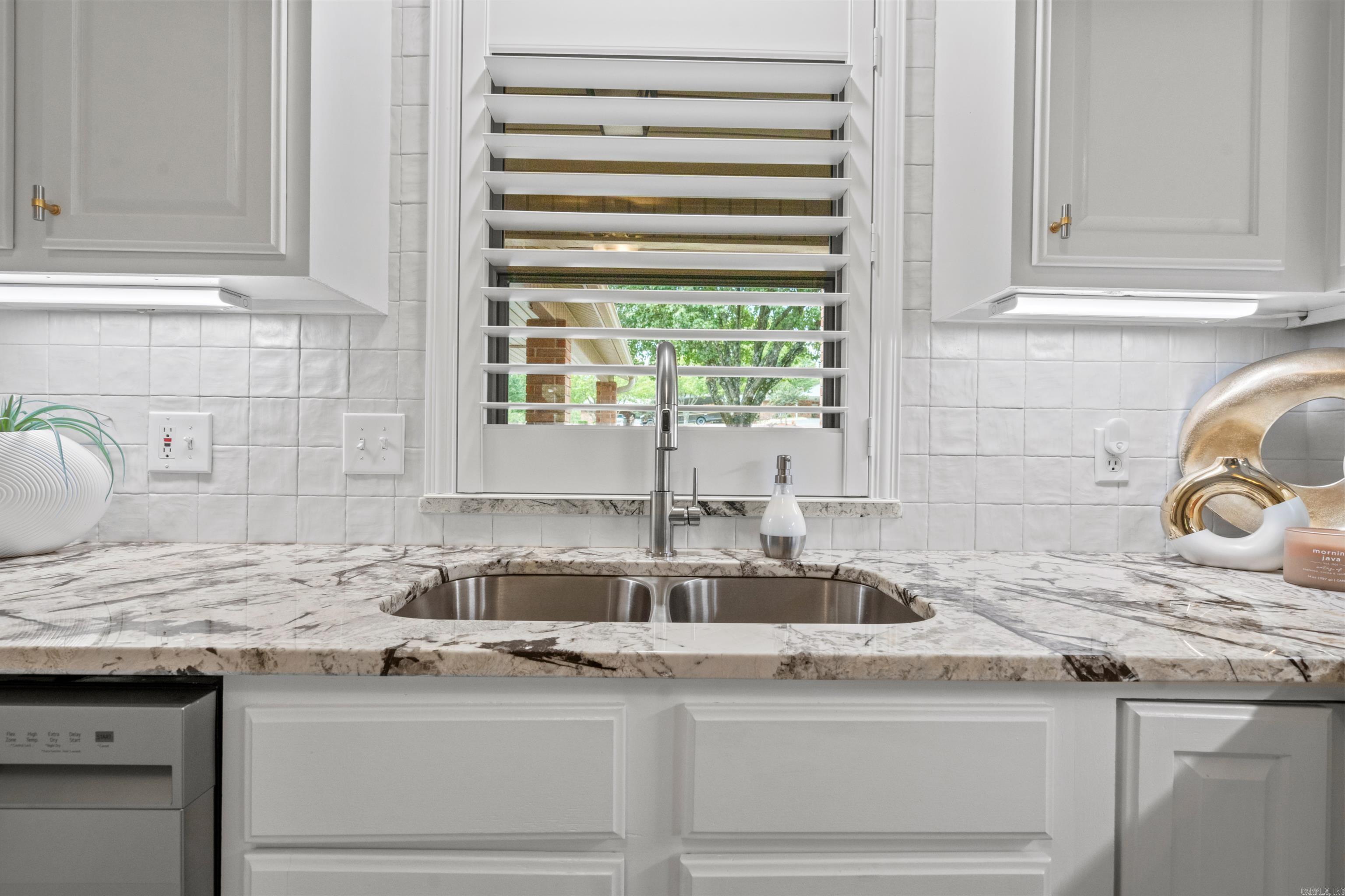 OAKS GARDEN HOMES - Residential