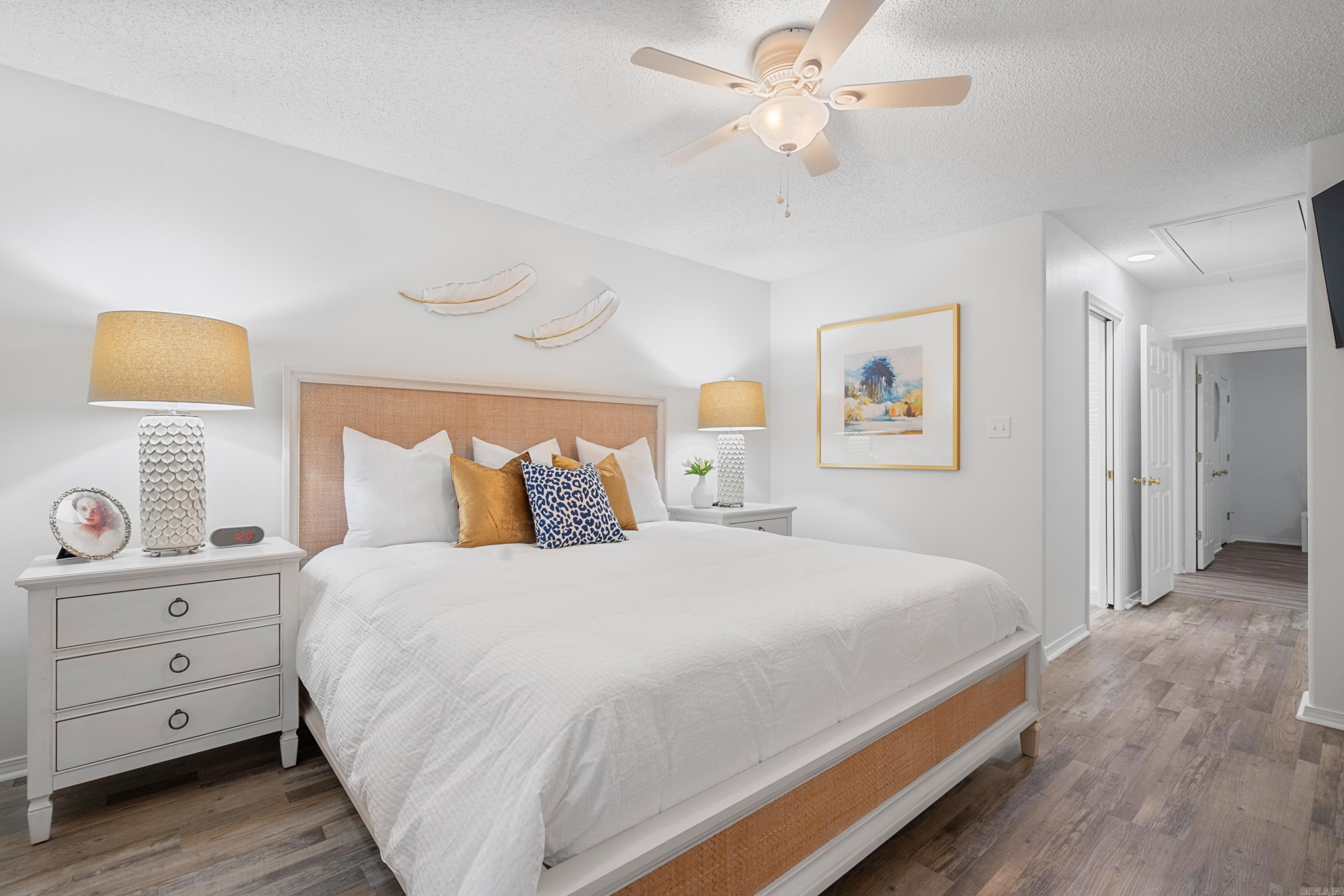 OAKS GARDEN HOMES - Residential