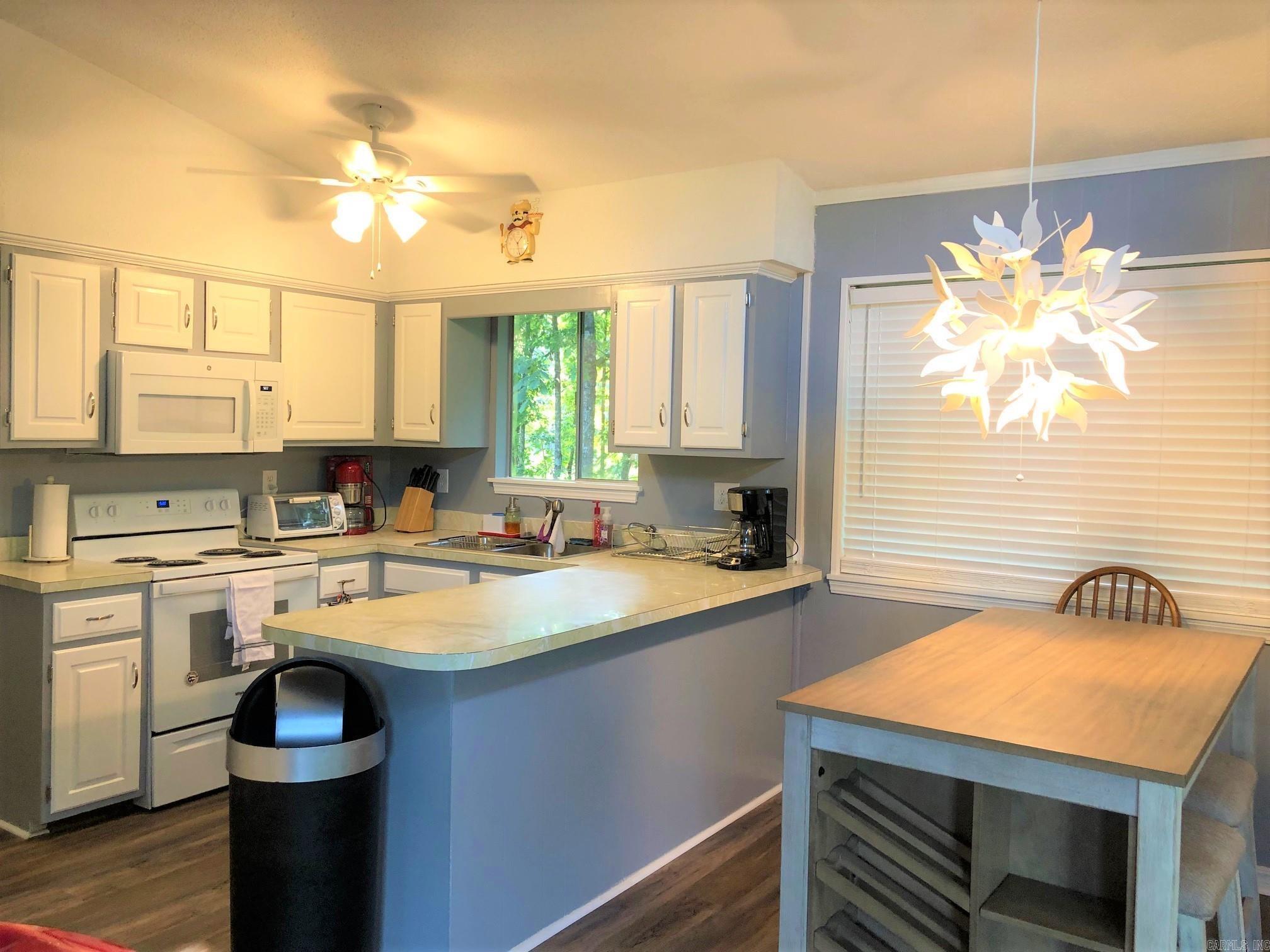 Lake View - Residential