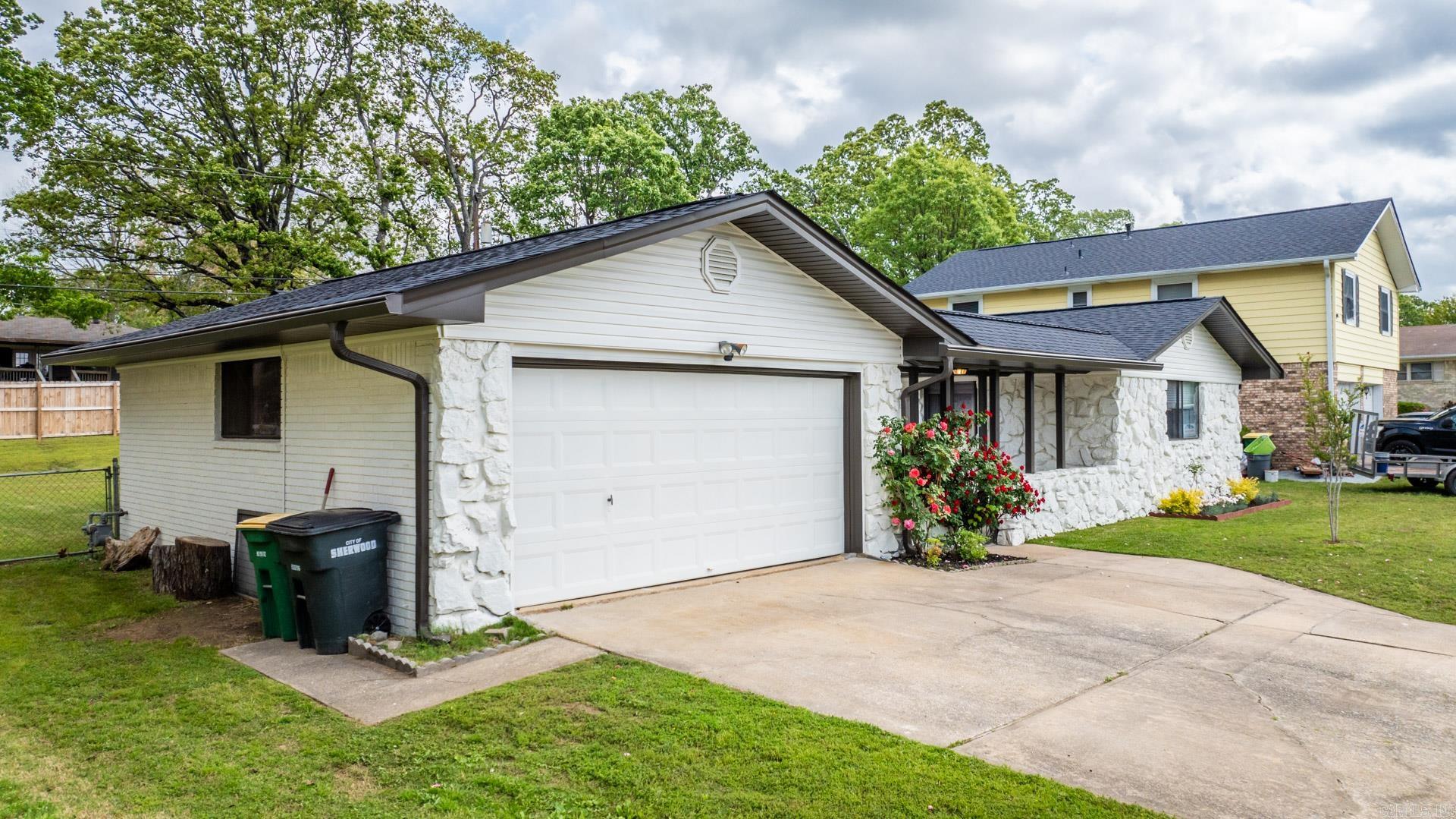 Sherwood Acres - Residential