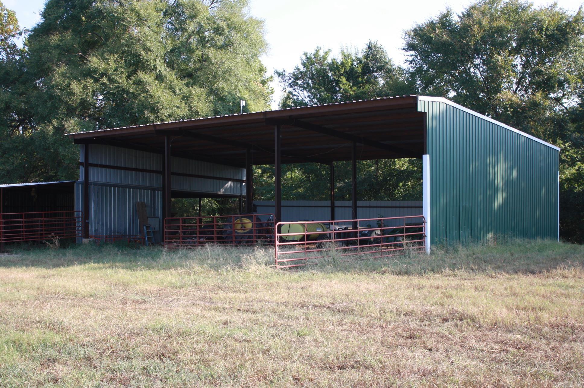 Metes & Bounds - Land