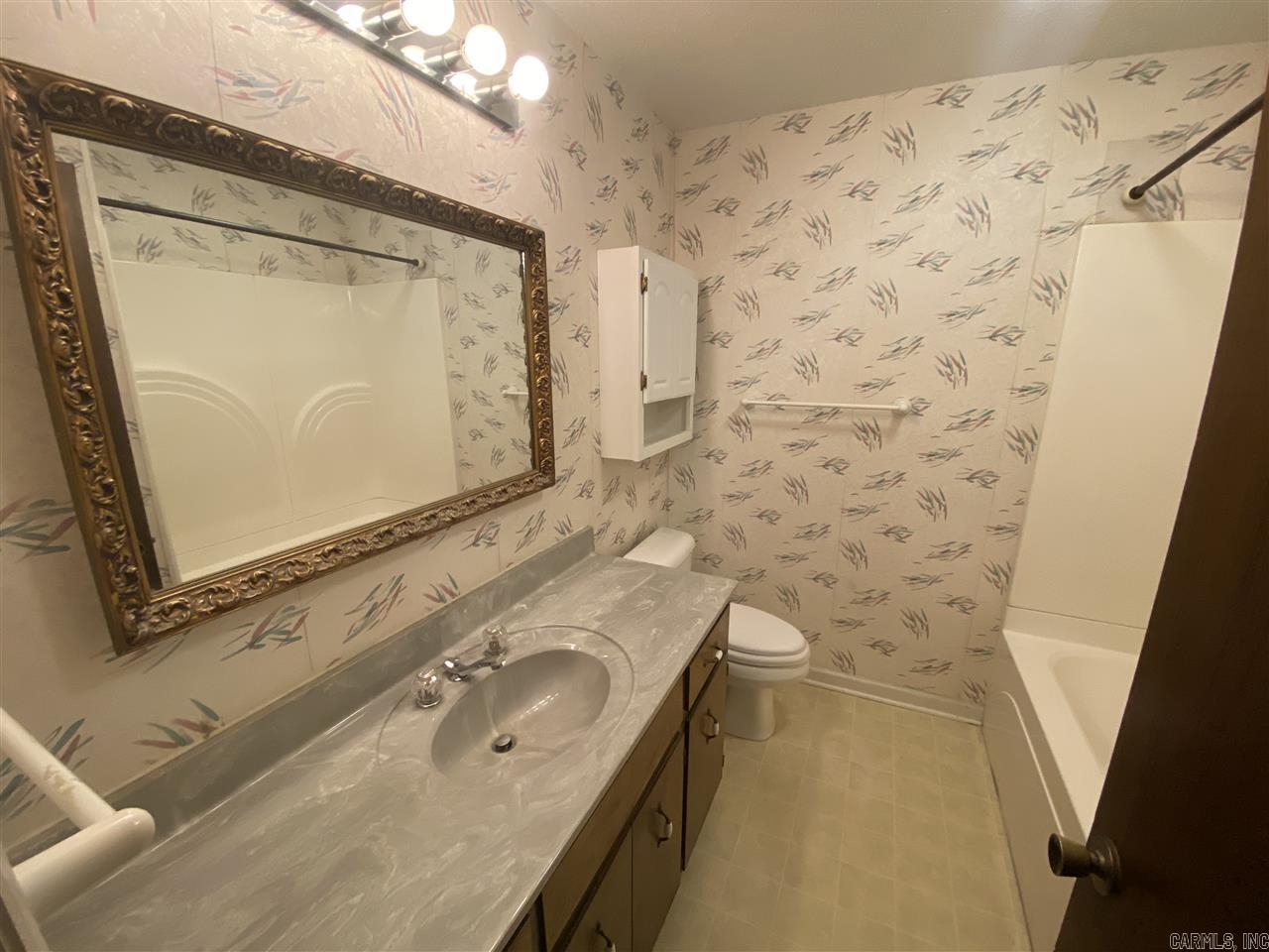 Sanford Amended - Residential Lease