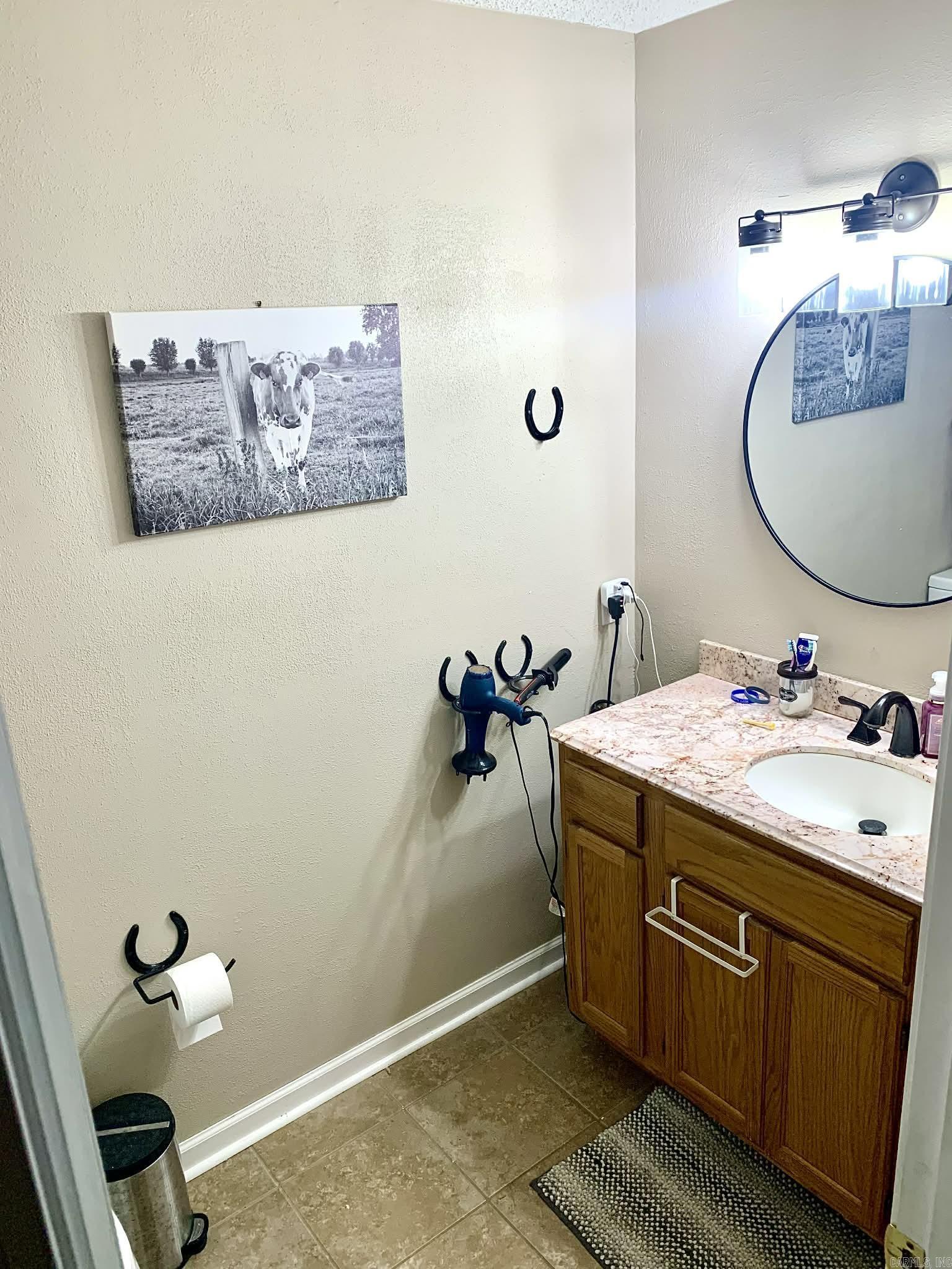 HONEYSUCKLE HILLS ADD - Residential