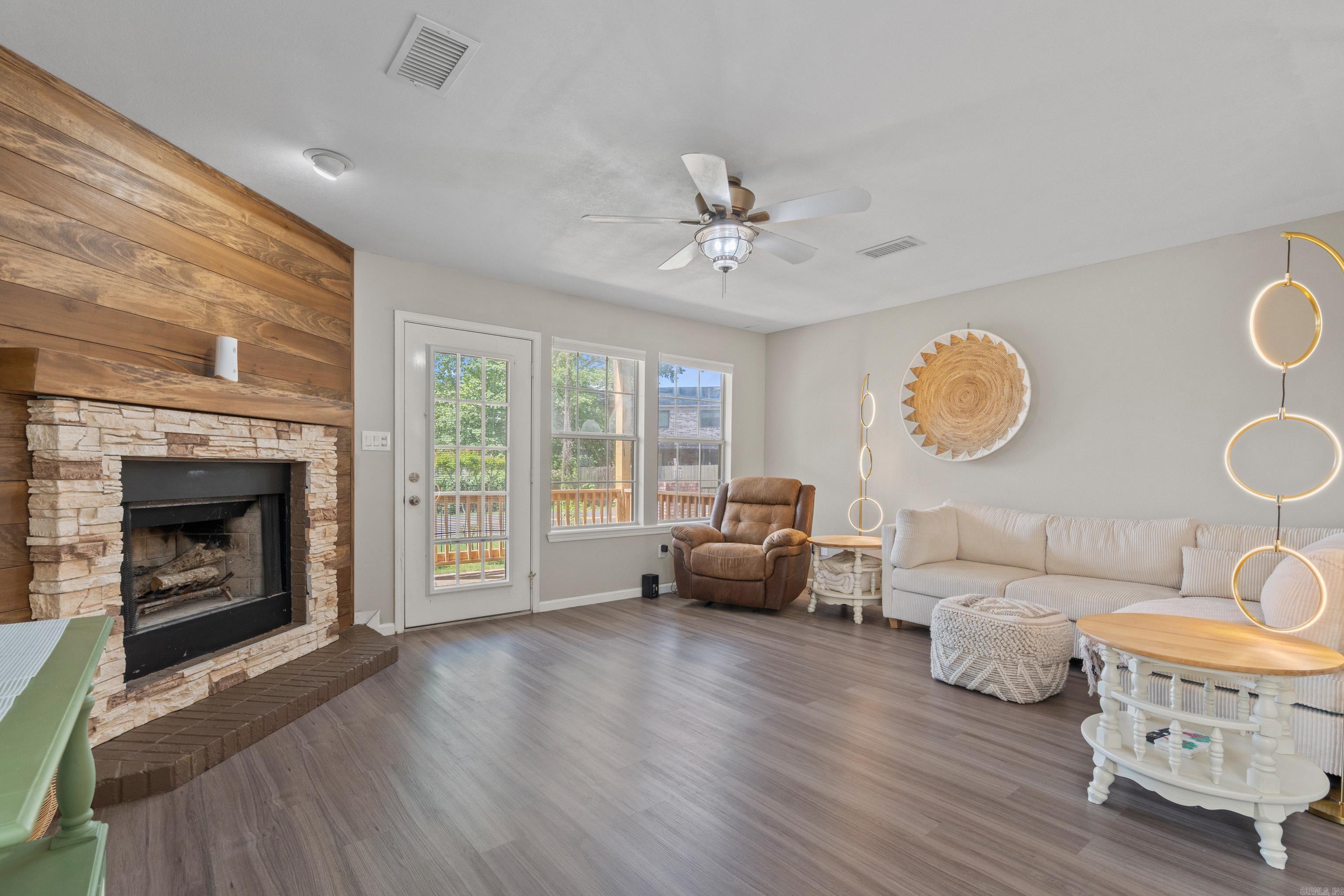 Lake Point Garden Homes - Residential