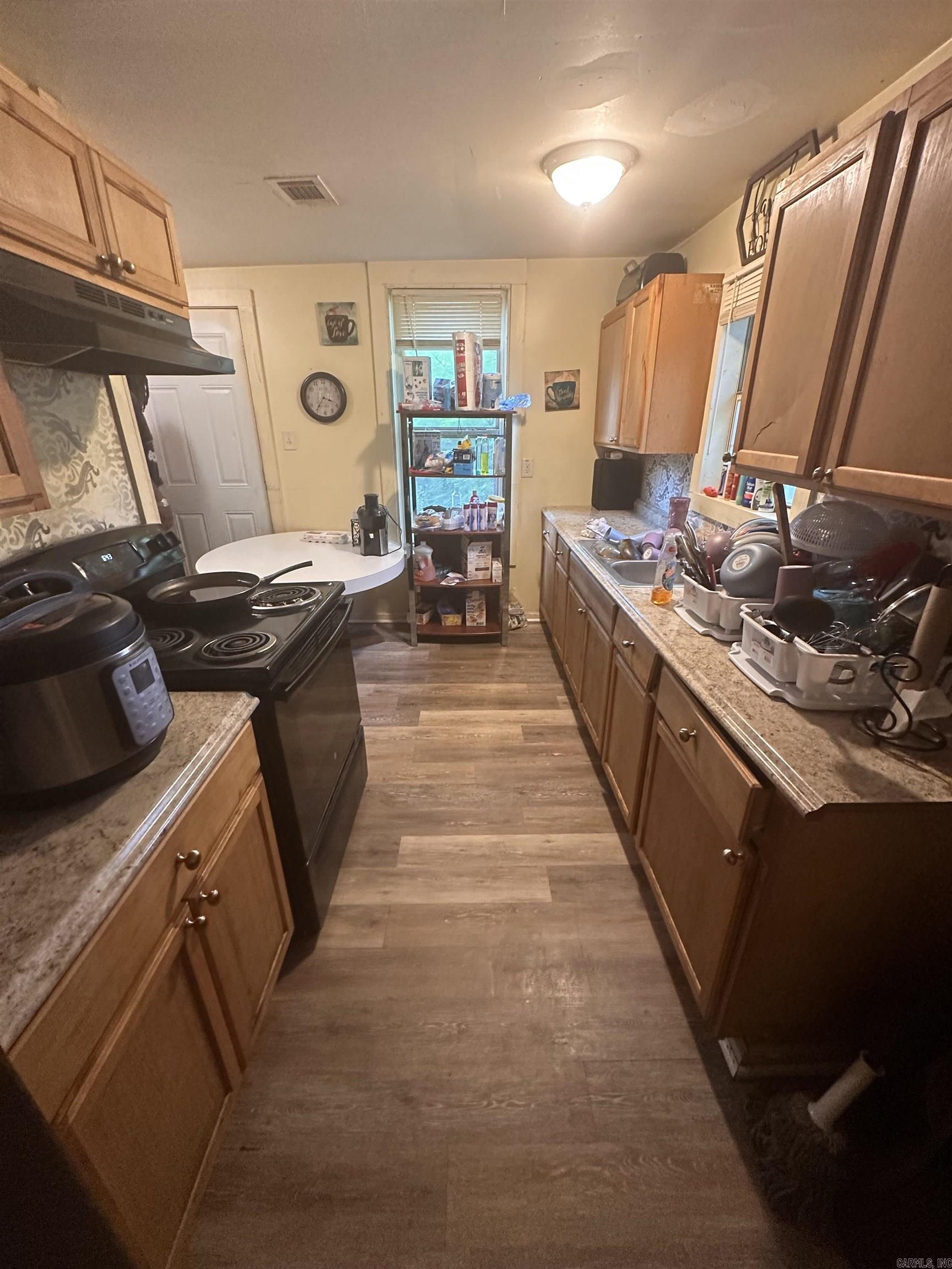 BARTONS ADDN - Residential