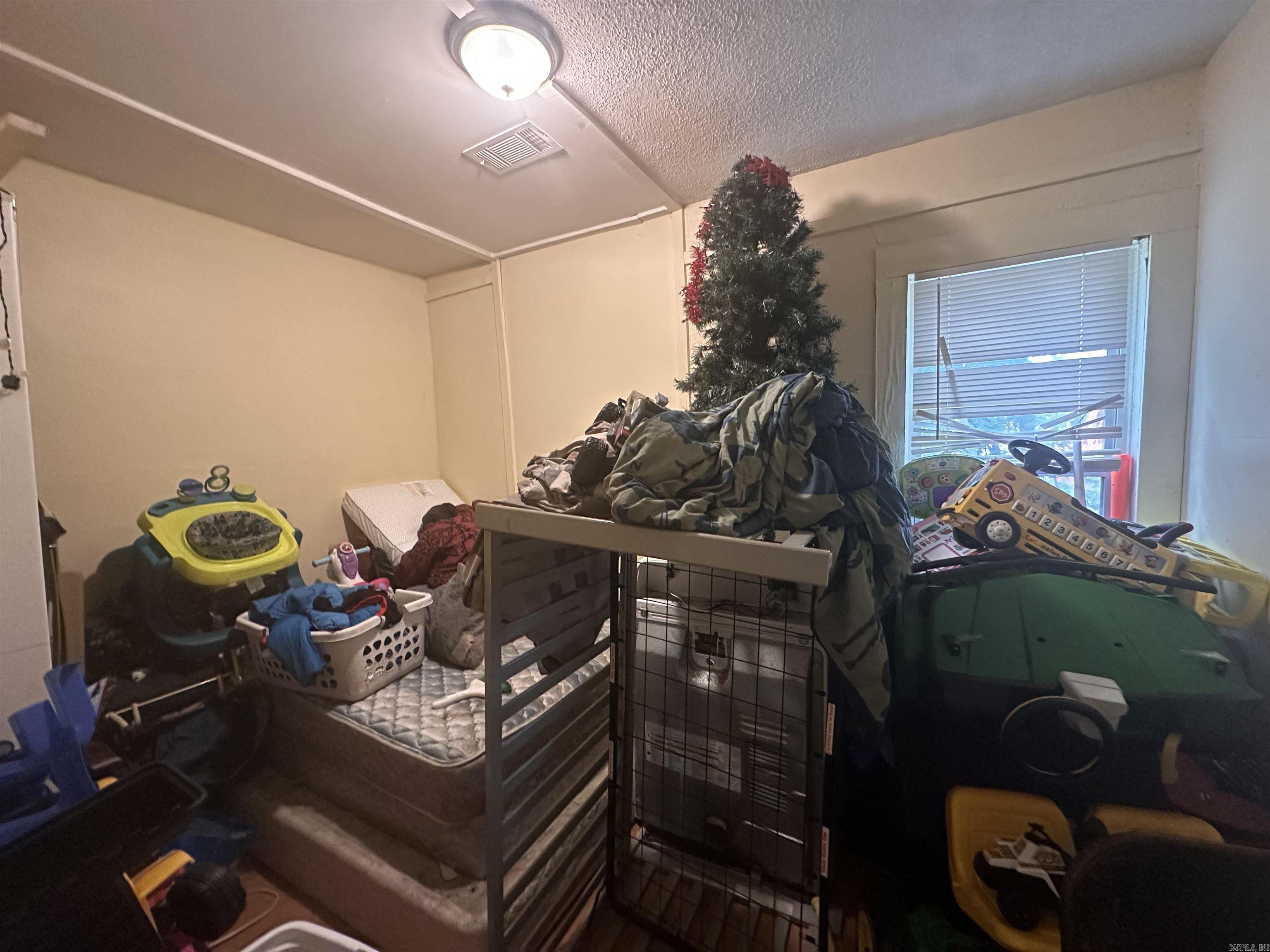 BARTONS ADDN - Residential