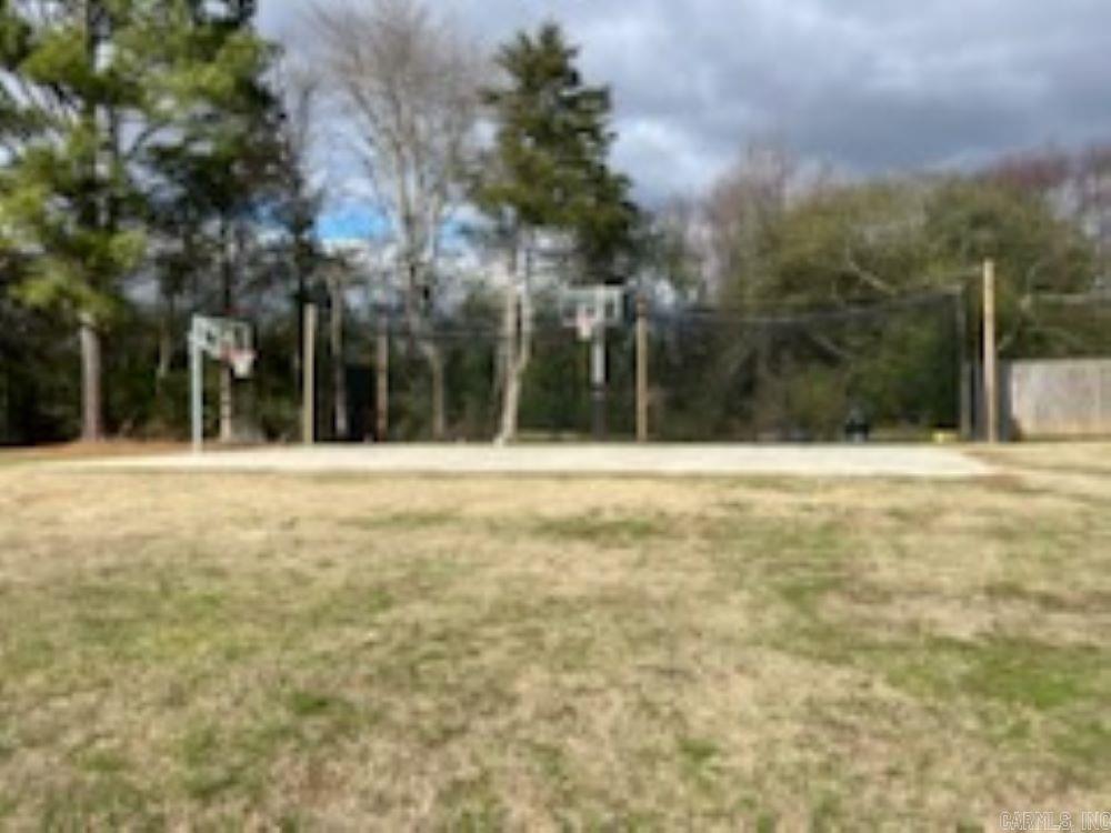 ROSE BUD OUTLOTS - Residential