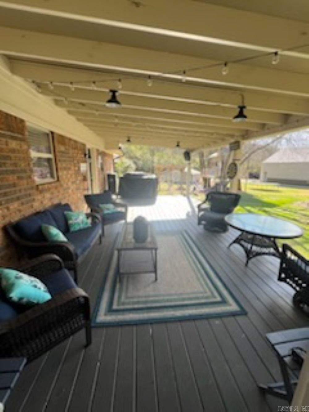 ROSE BUD OUTLOTS - Residential