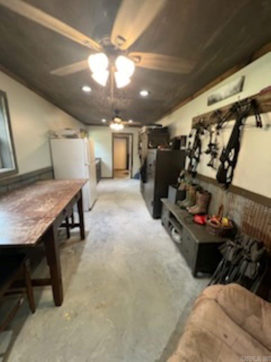 ROSE BUD OUTLOTS - Residential