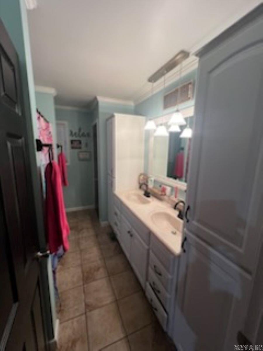 ROSE BUD OUTLOTS - Residential