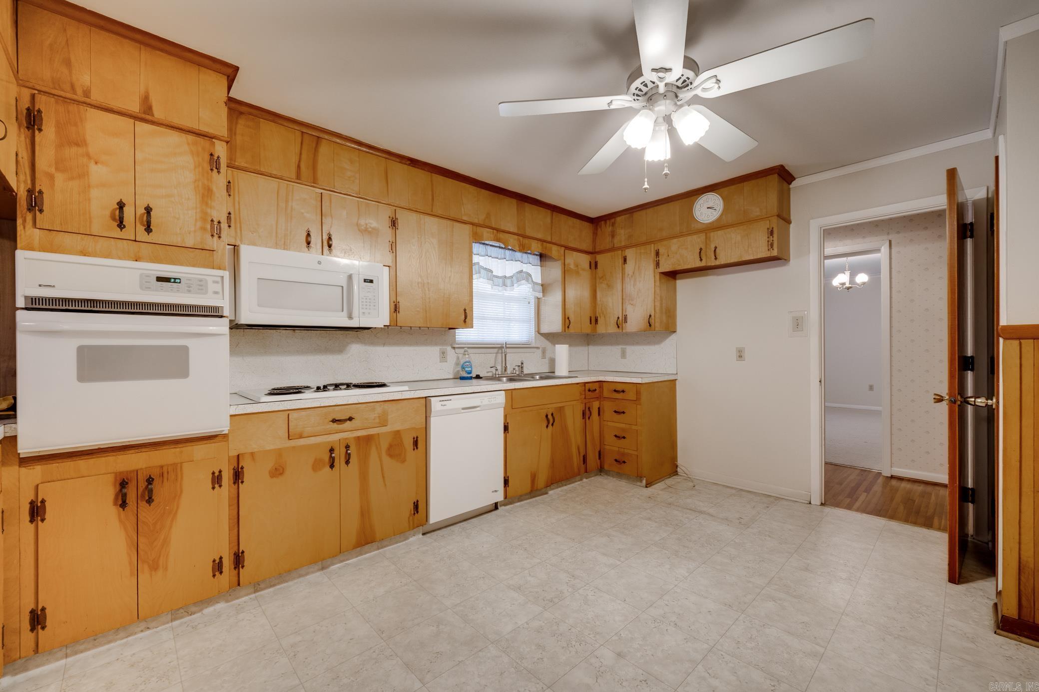 PLEASANT VIEW - Residential