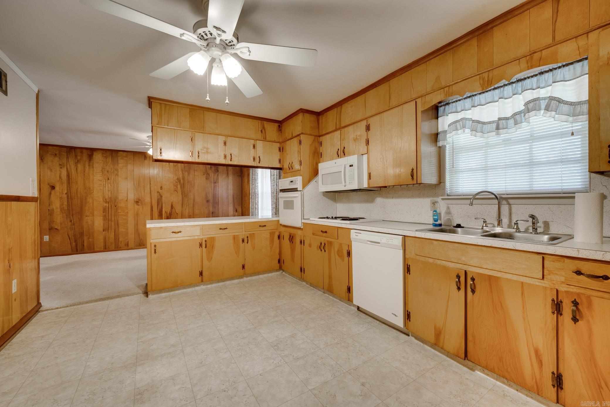 PLEASANT VIEW - Residential