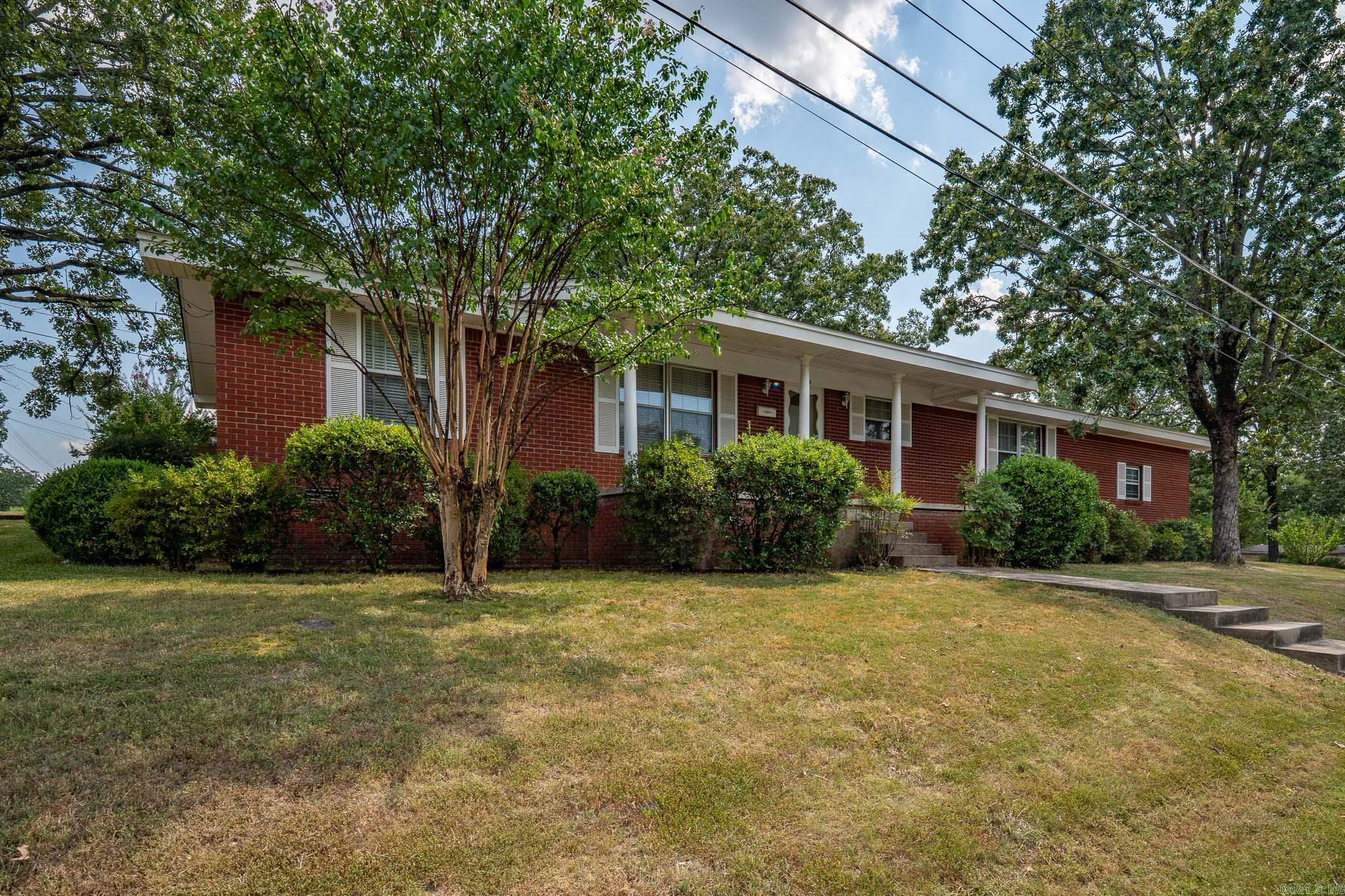 PLEASANT VIEW - Residential