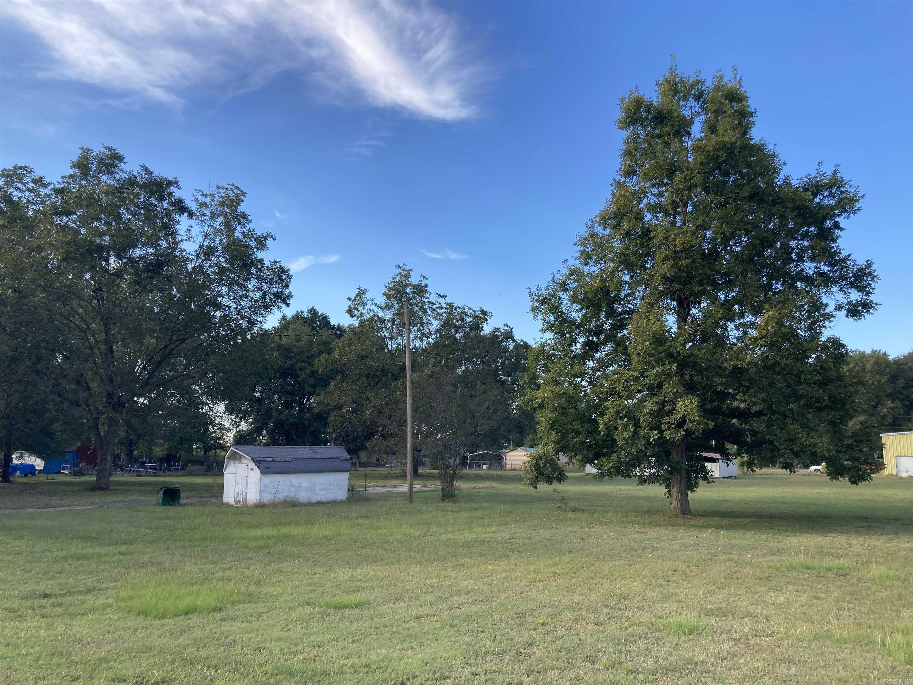 Saddlewood Acres - Land