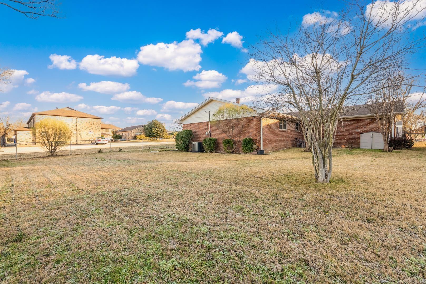 NORTHWOOD - Residential