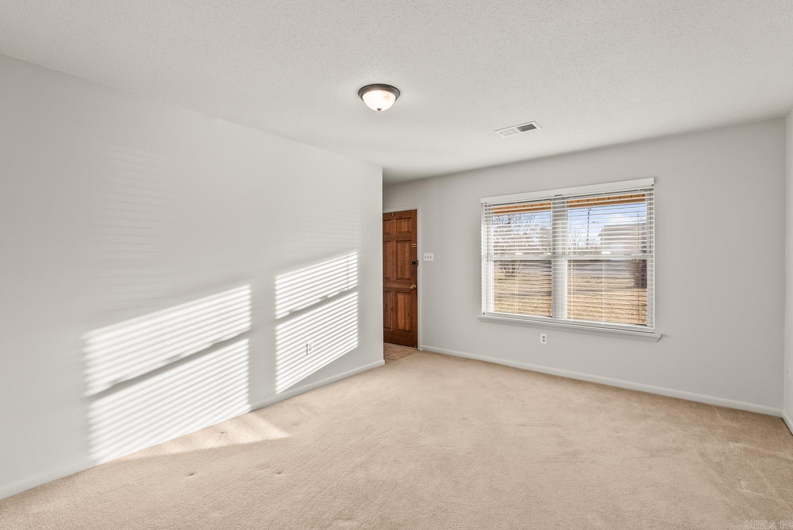 NORTHWOOD - Residential