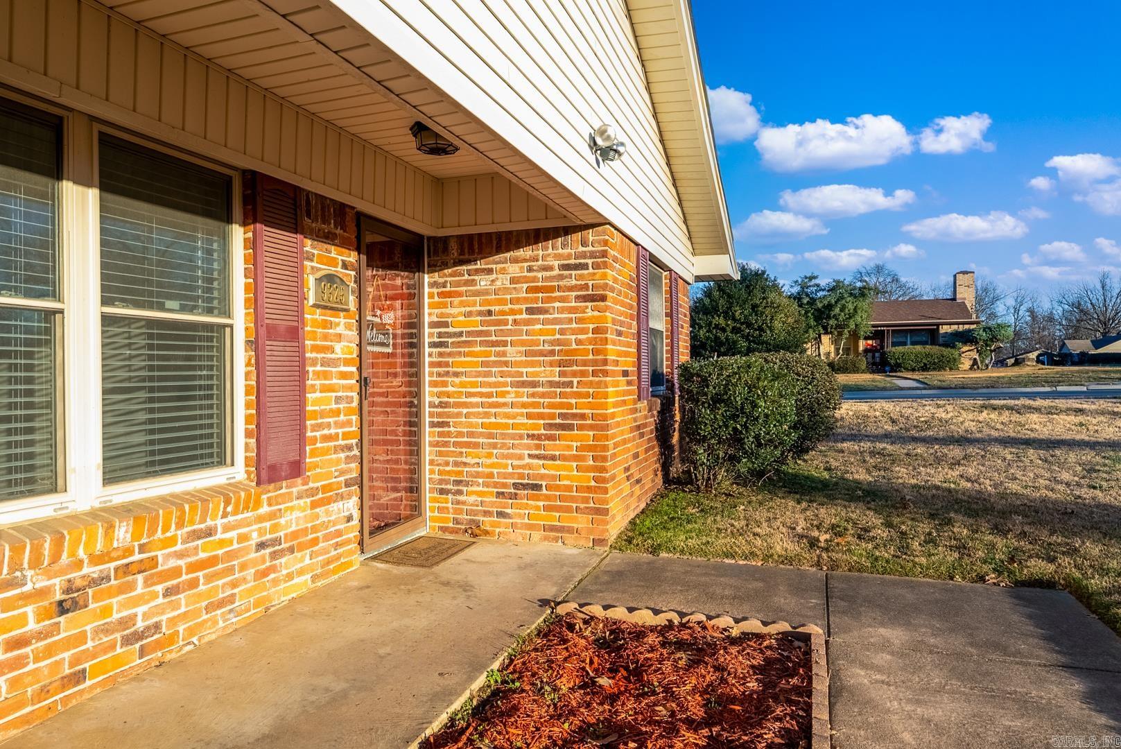 NORTHWOOD - Residential