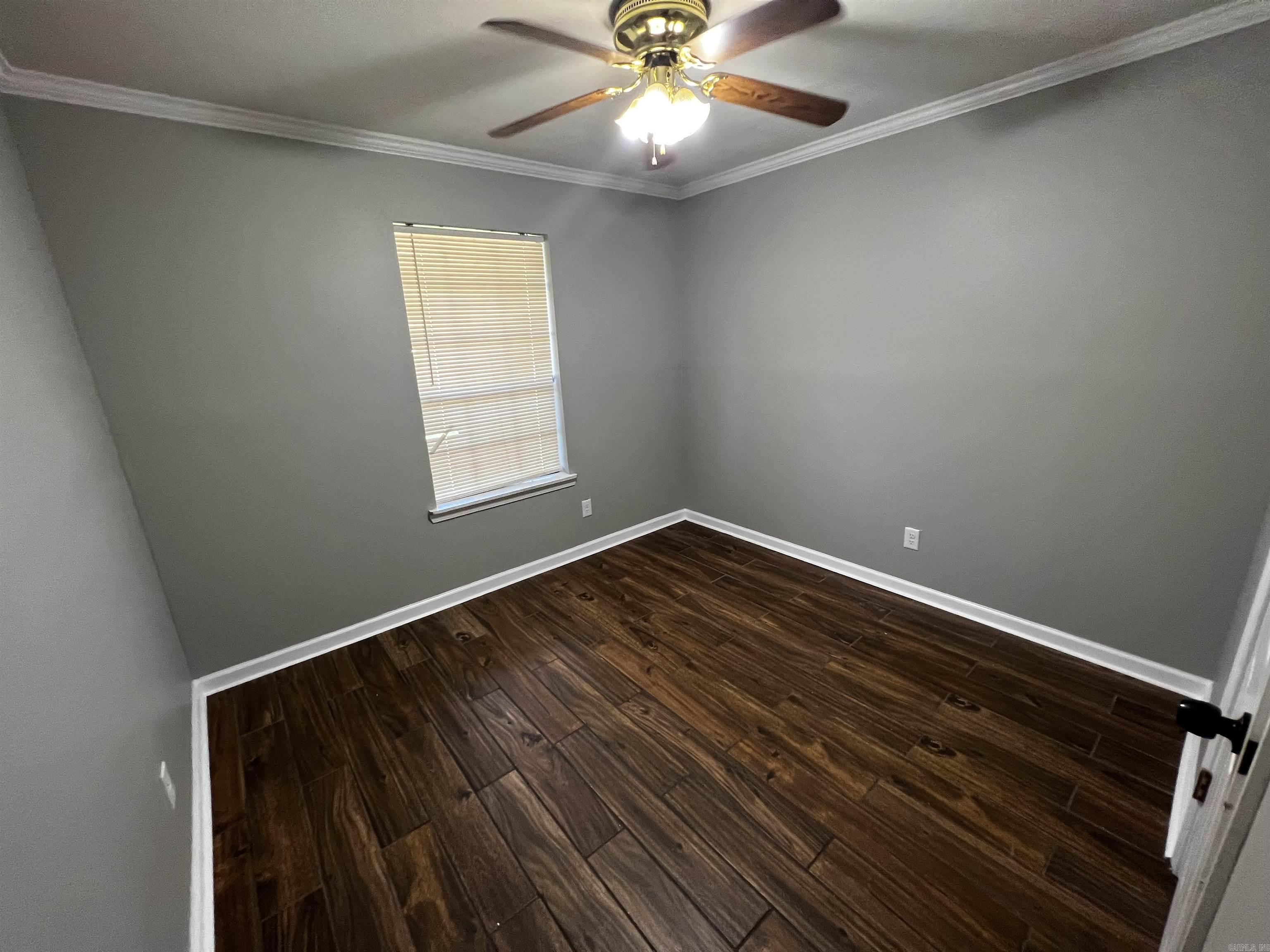 Country Wood - Residential Lease