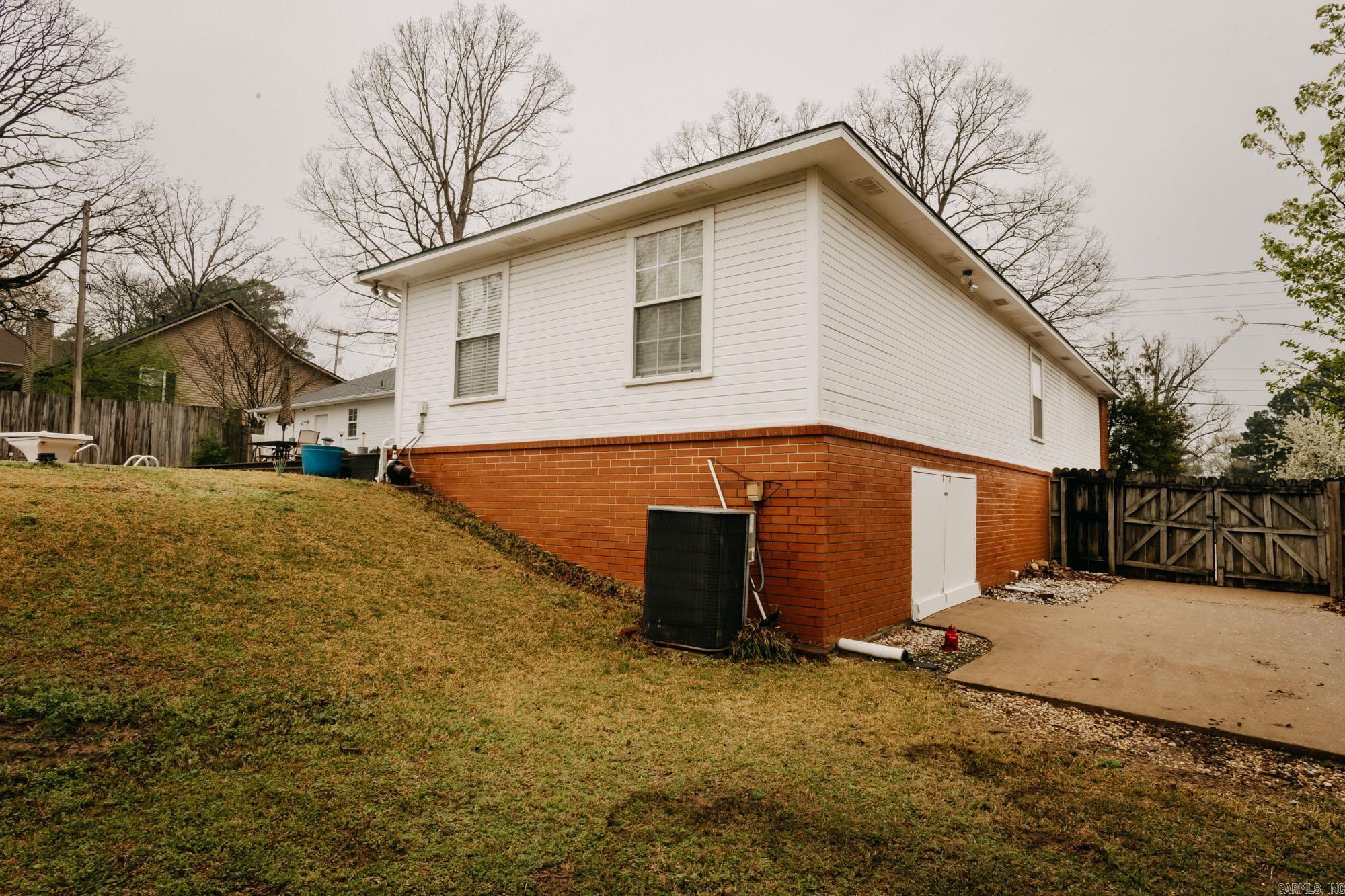 DARK FOREST PLACE - Residential