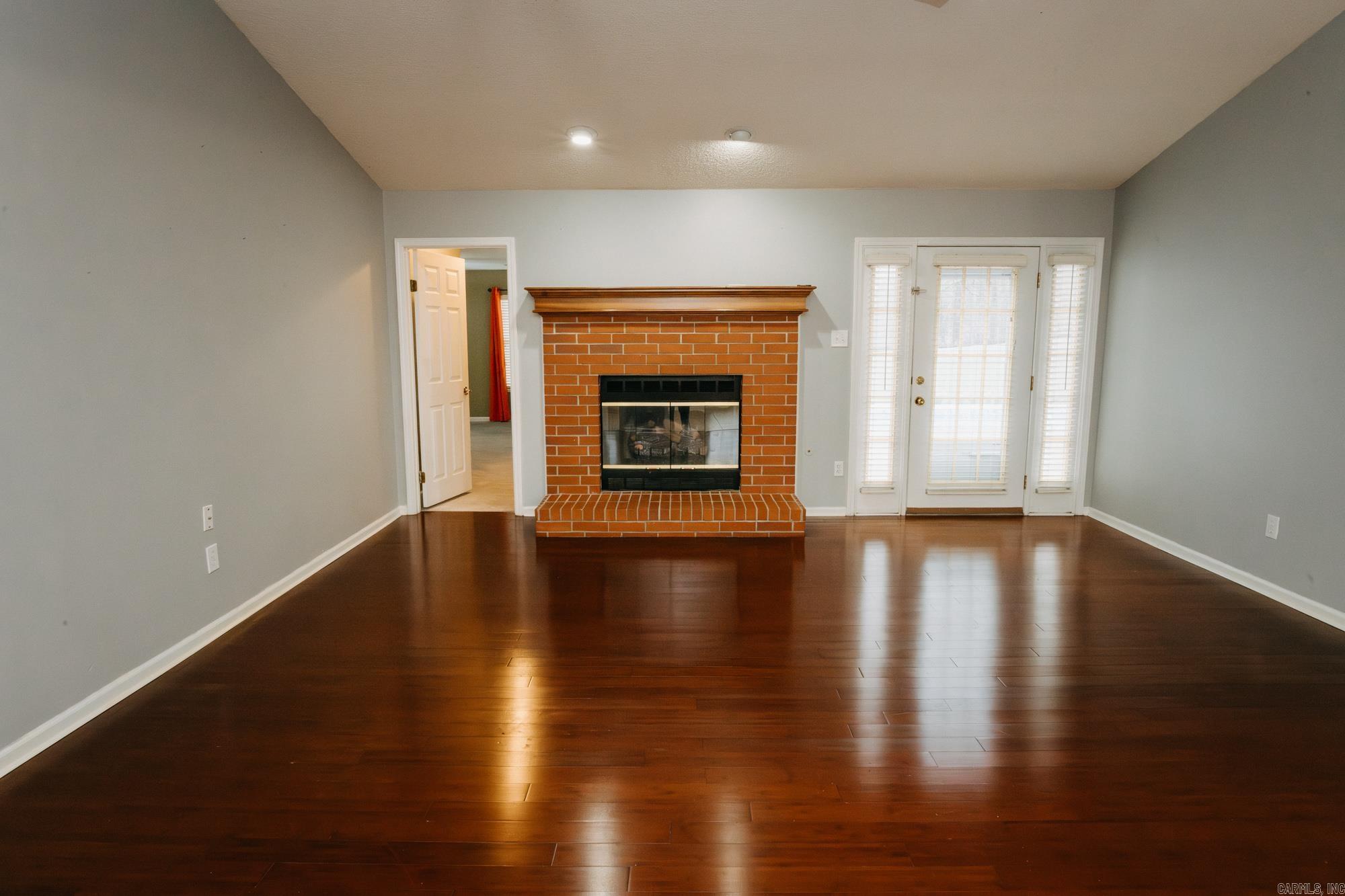 DARK FOREST PLACE - Residential