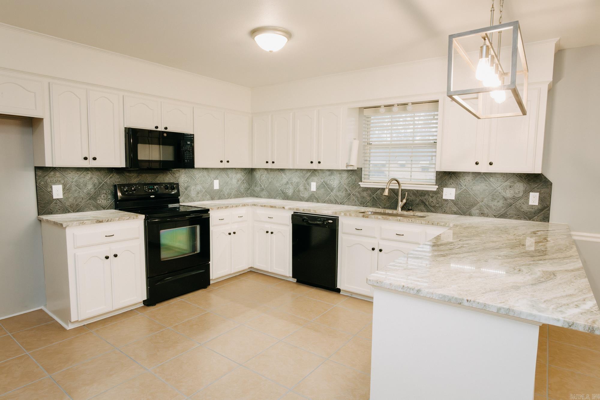 DARK FOREST PLACE - Residential