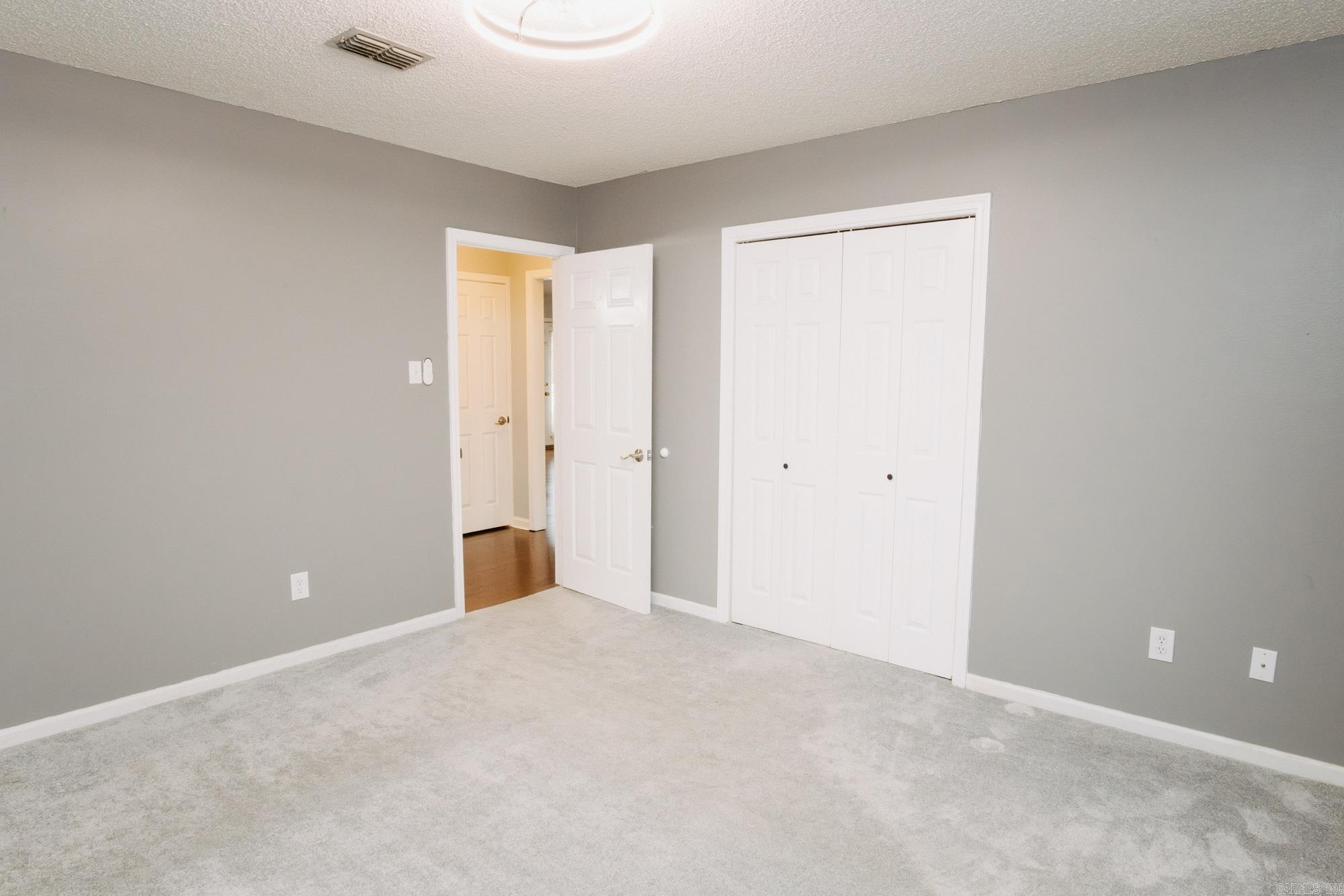 DARK FOREST PLACE - Residential