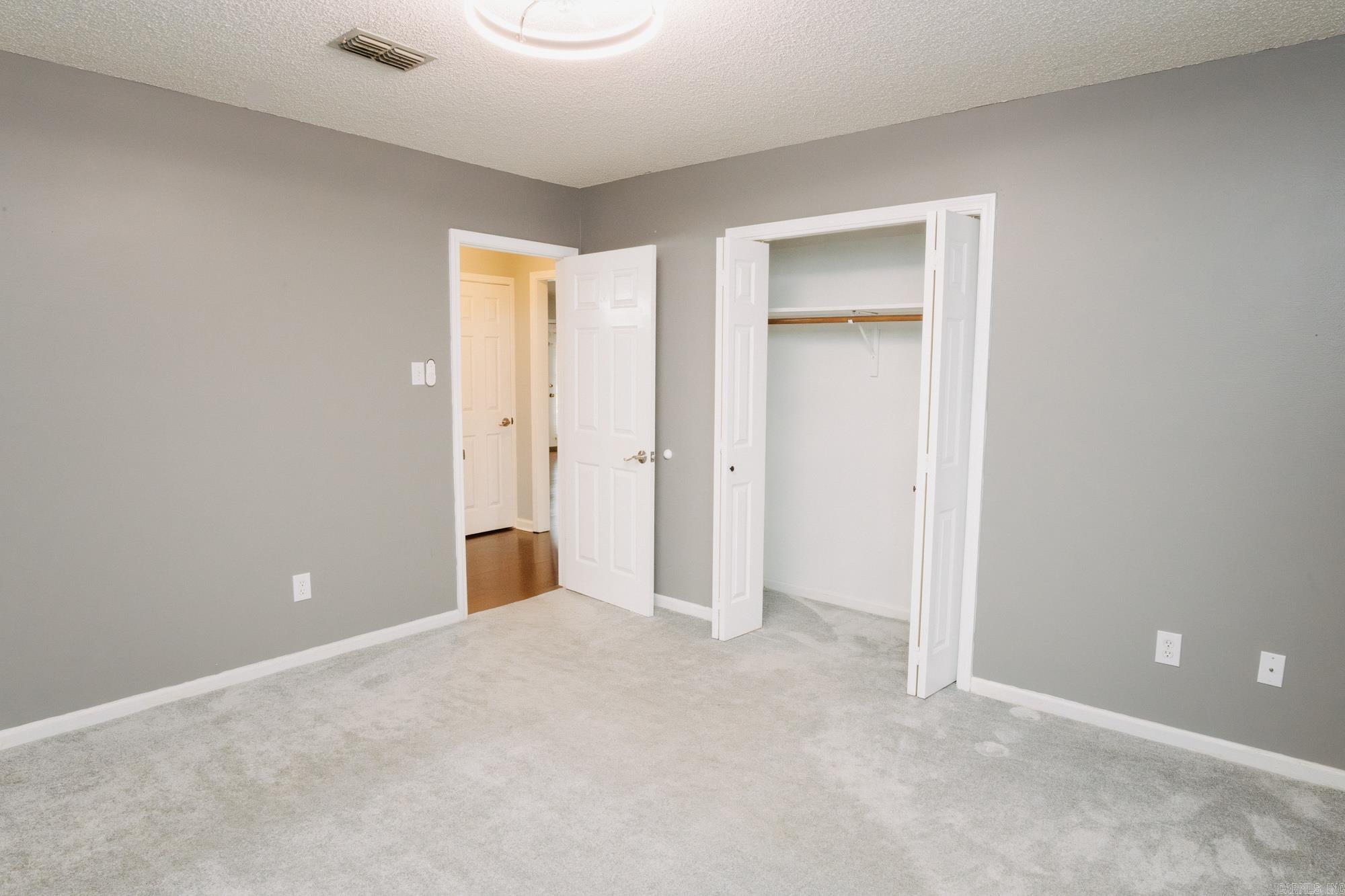 DARK FOREST PLACE - Residential