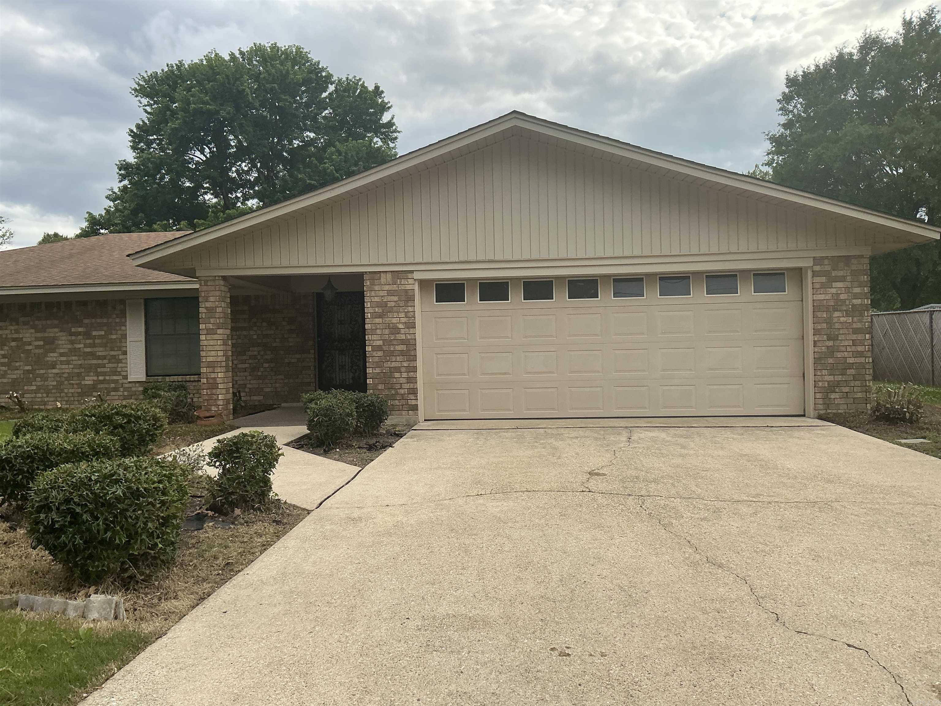 FOREST PARK G - Residential