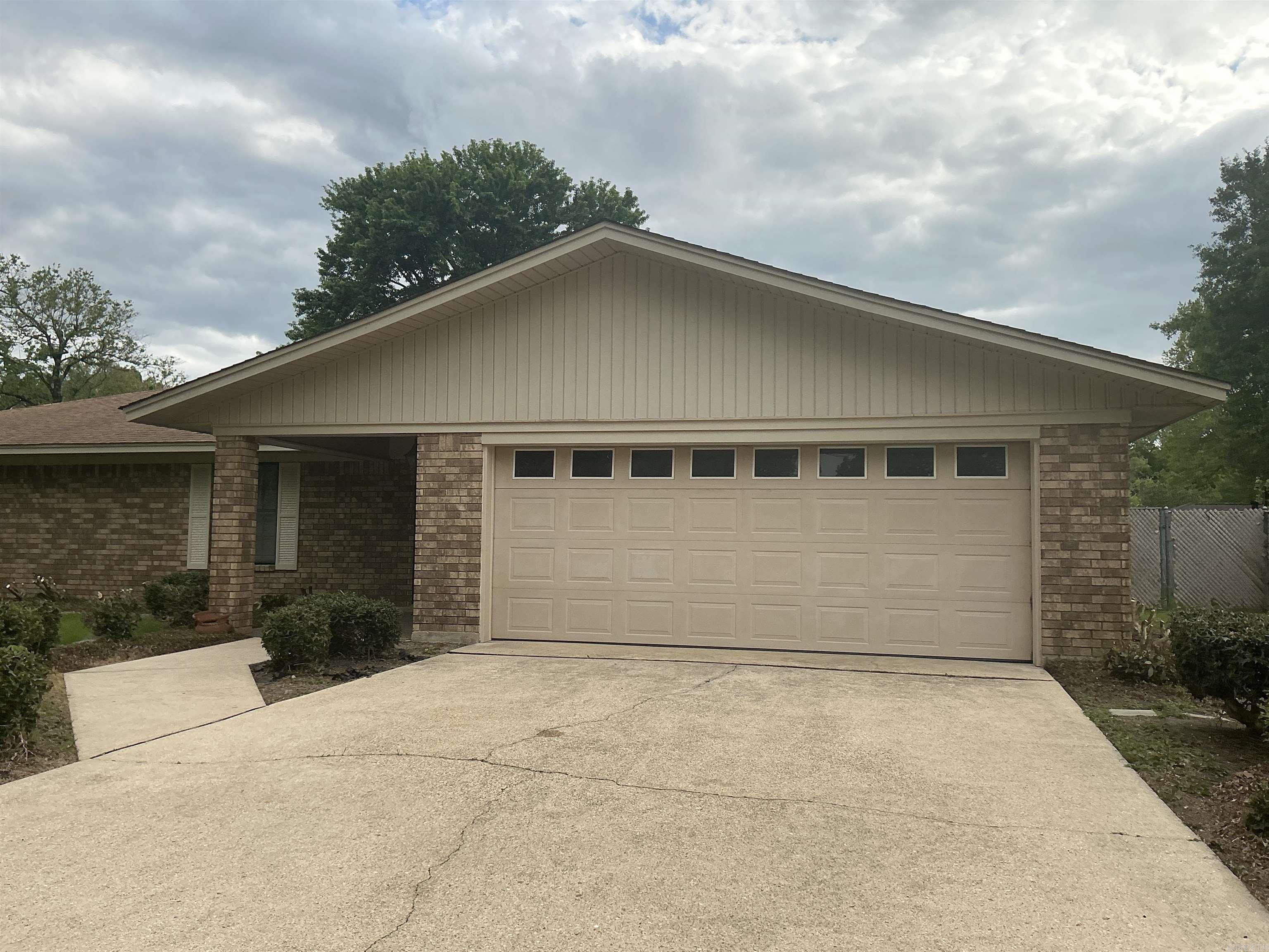 FOREST PARK G - Residential