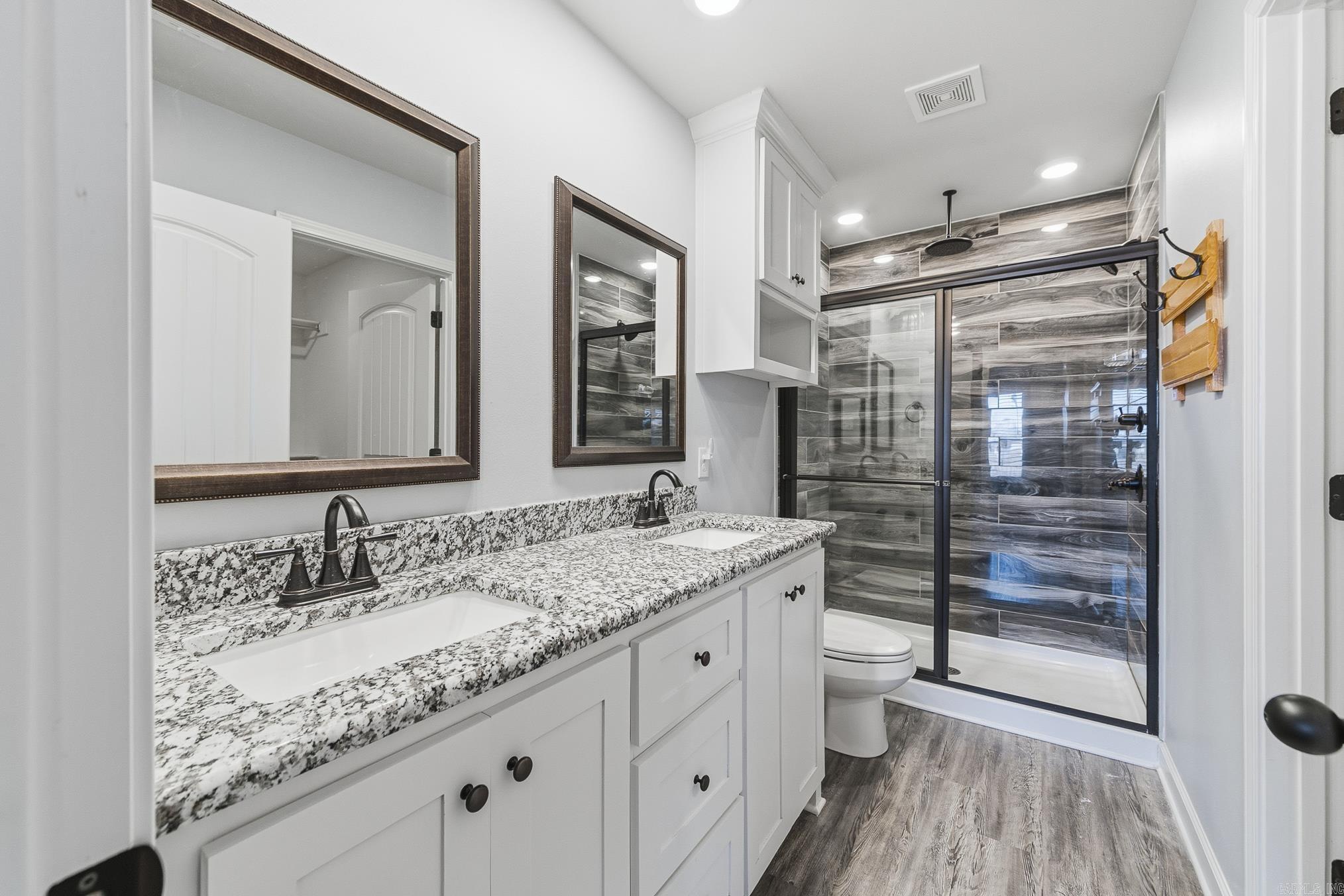 LILLY ANN PLACE - Residential Lease