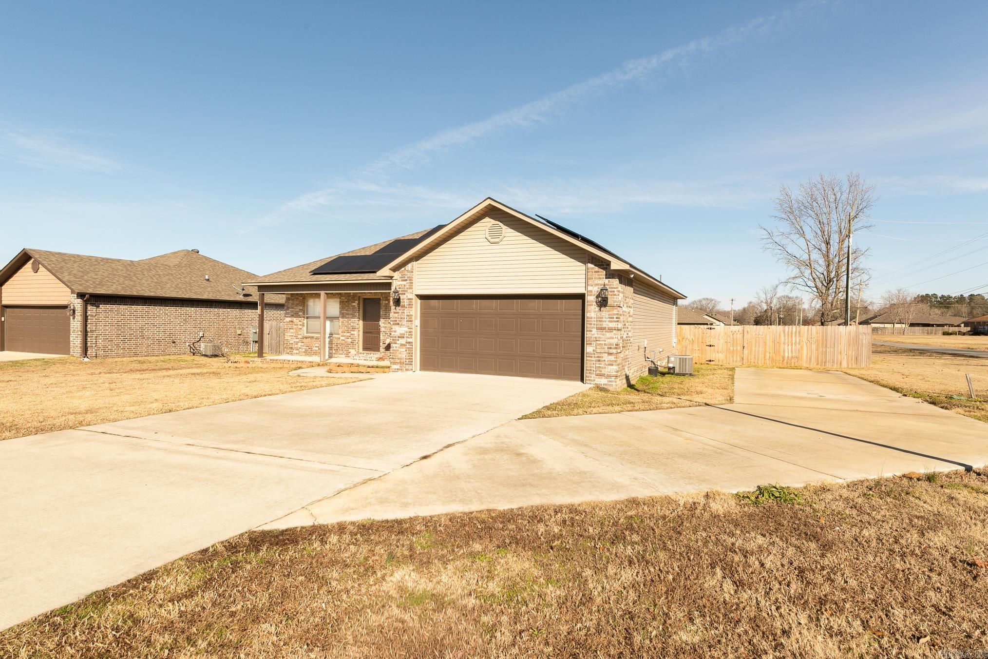 LILLY ANN PLACE - Residential Lease