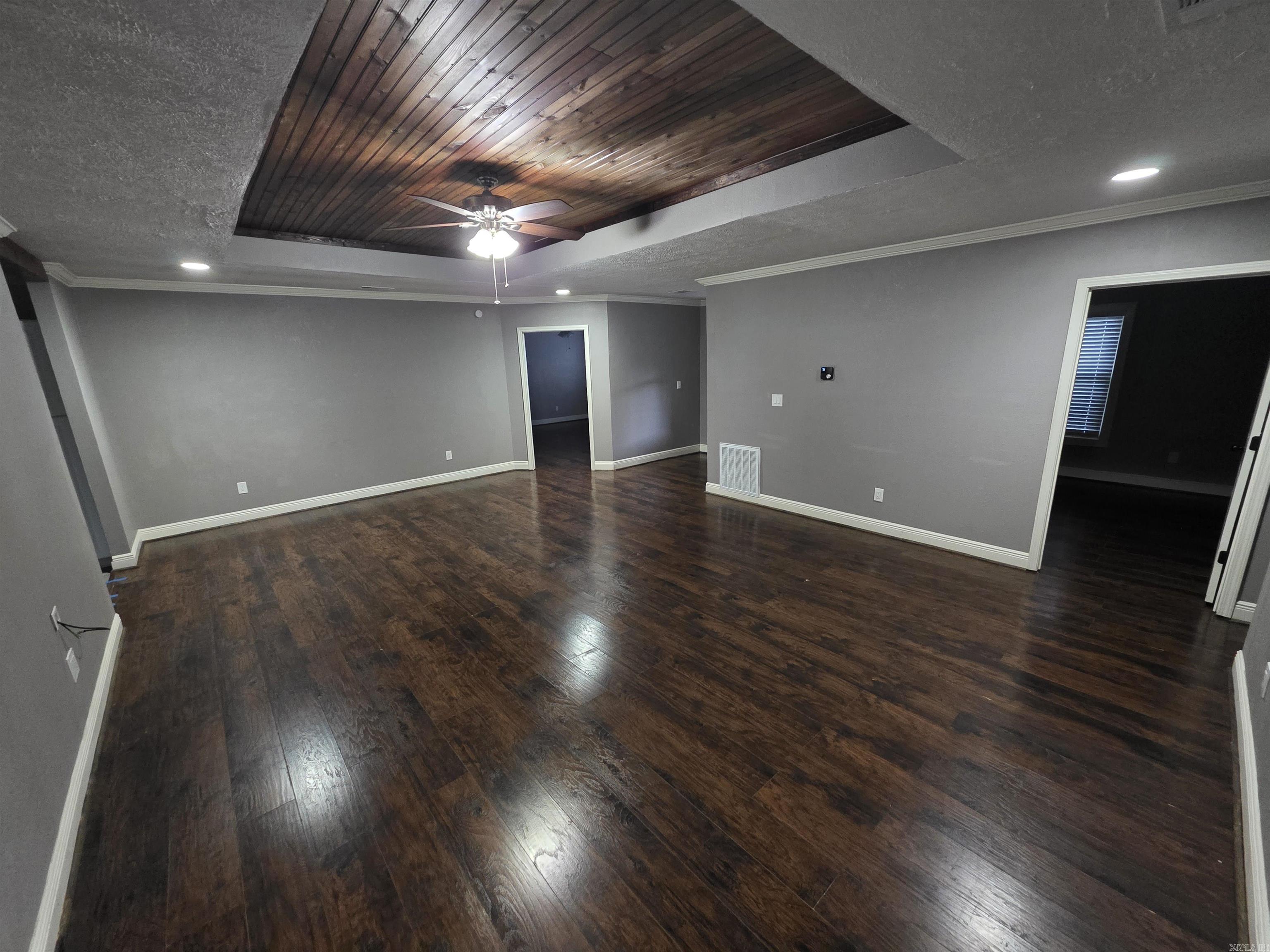 Metes & Bounds - Residential Lease