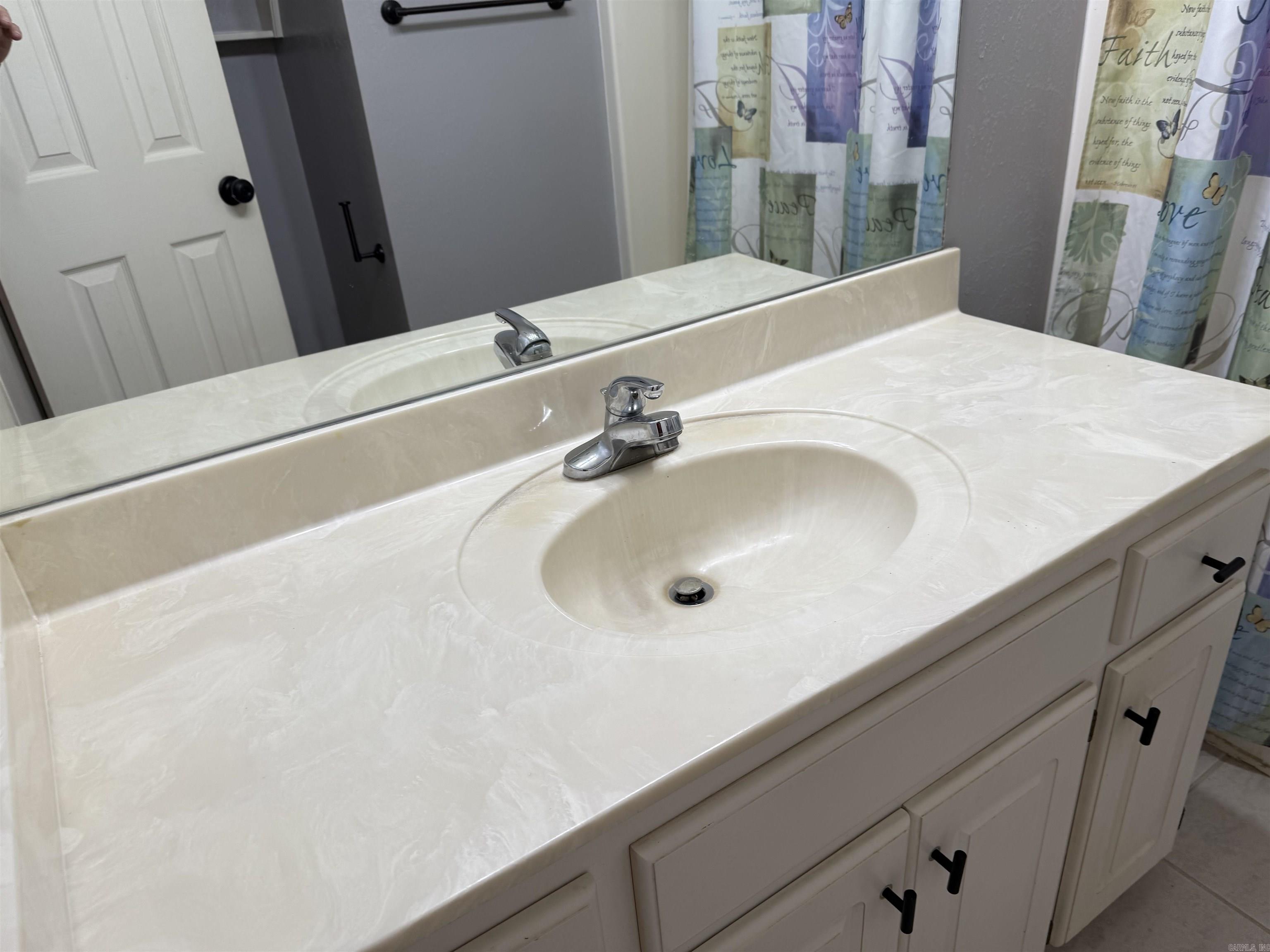 SHADED OAKS - Residential