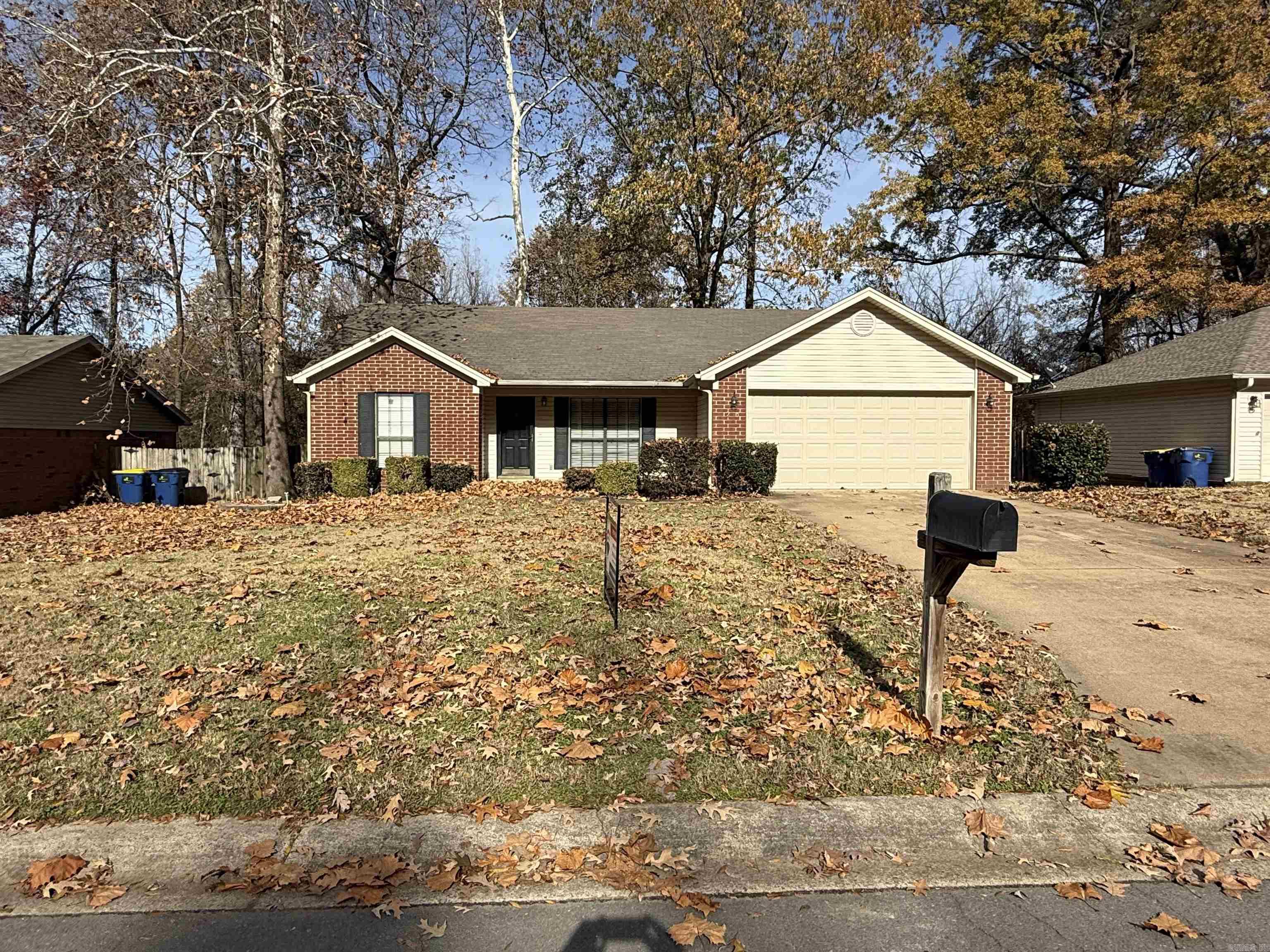 SHADED OAKS - Residential