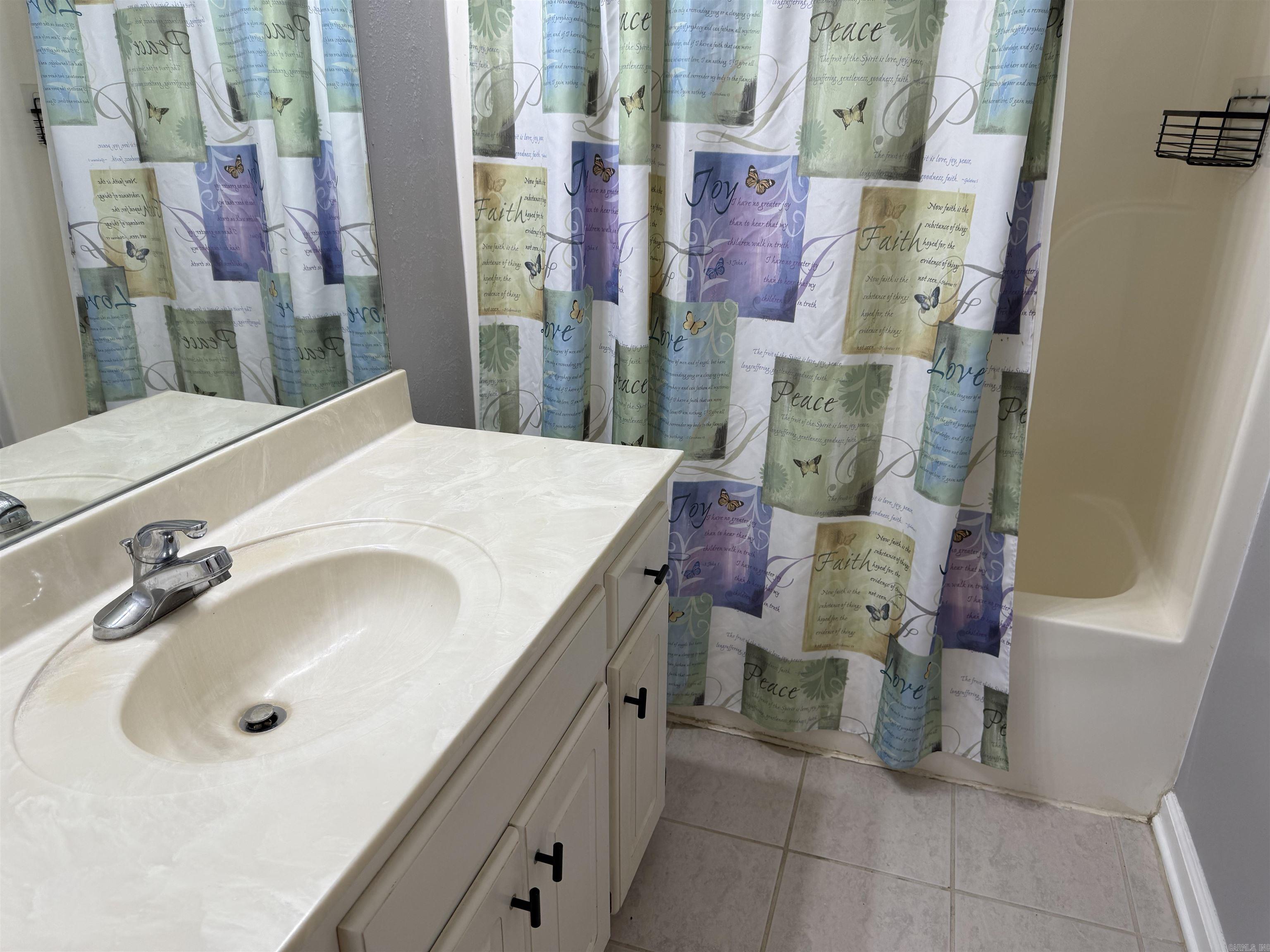 SHADED OAKS - Residential