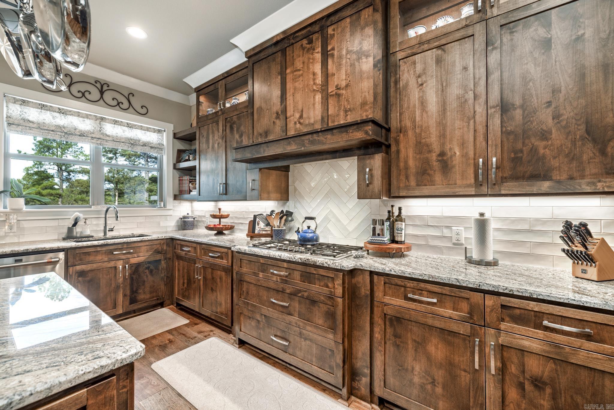 Isabella - Residential