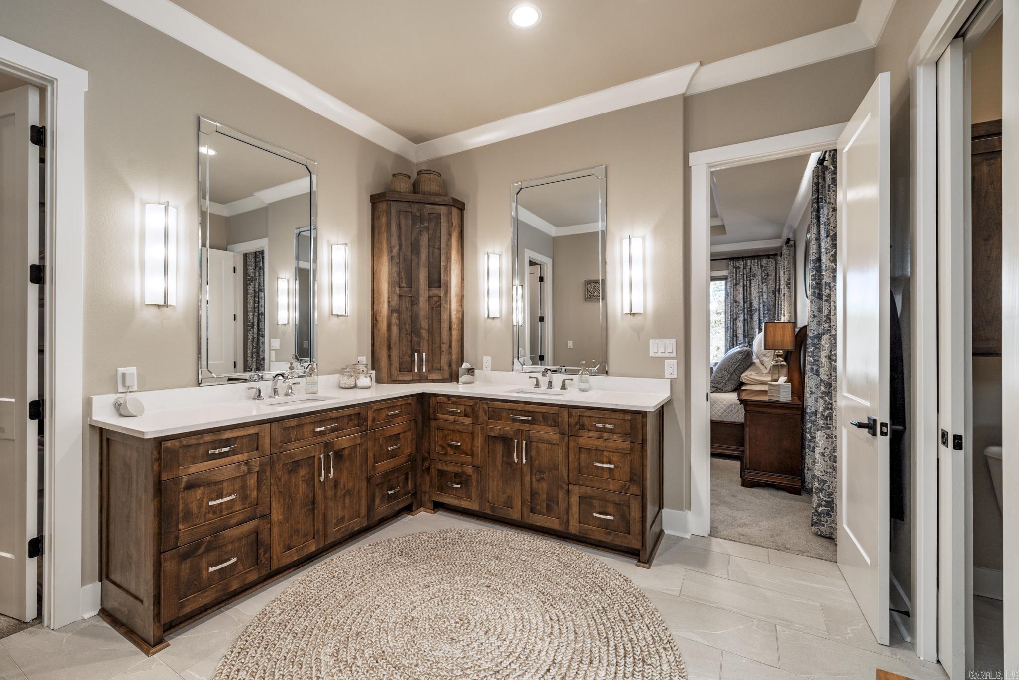 Isabella - Residential