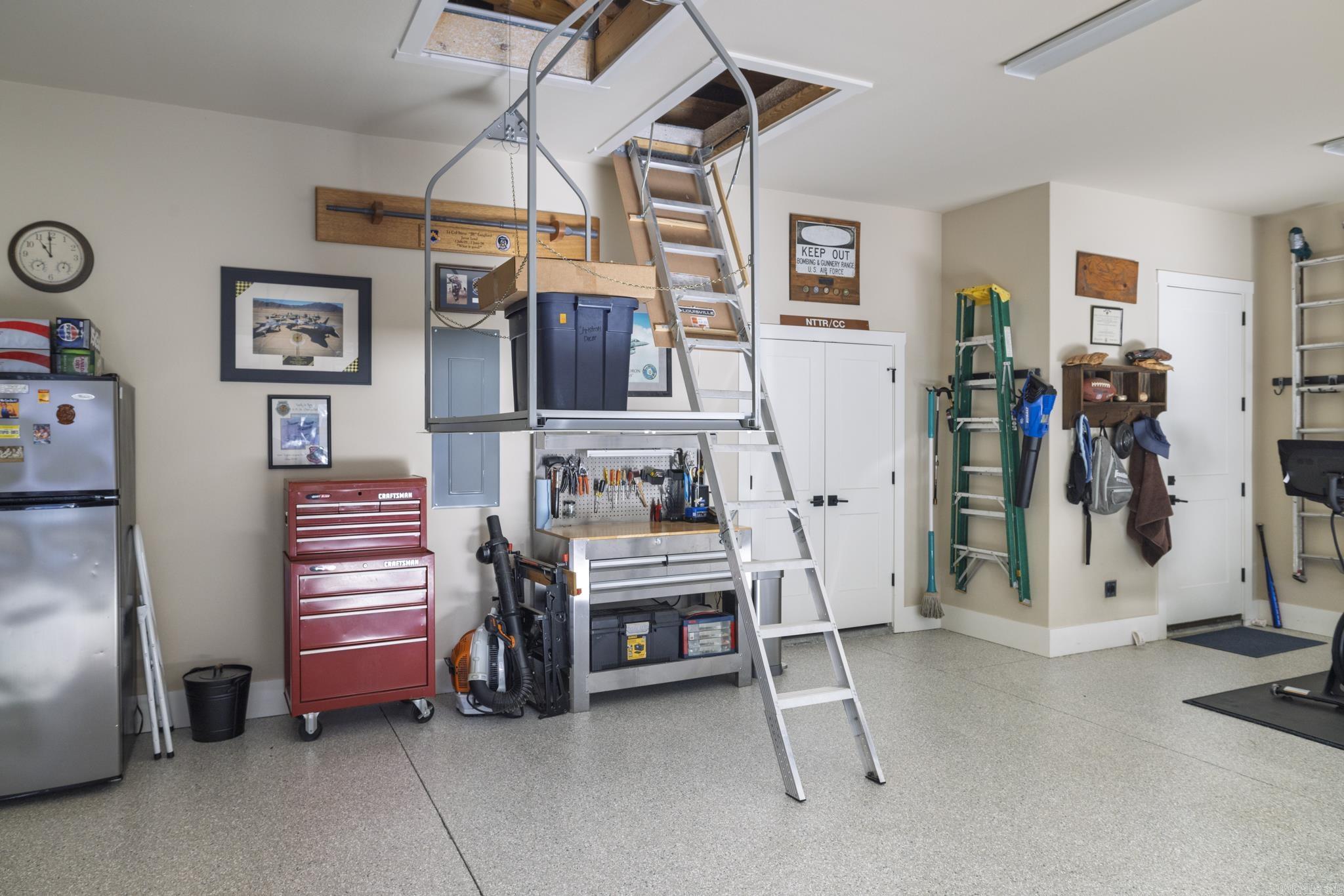 Isabella - Residential