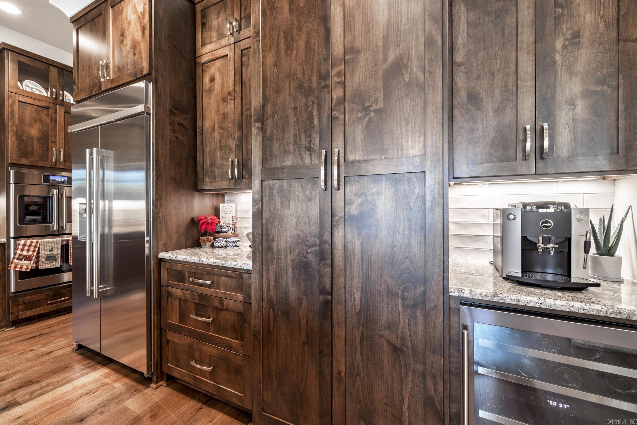 Isabella - Residential