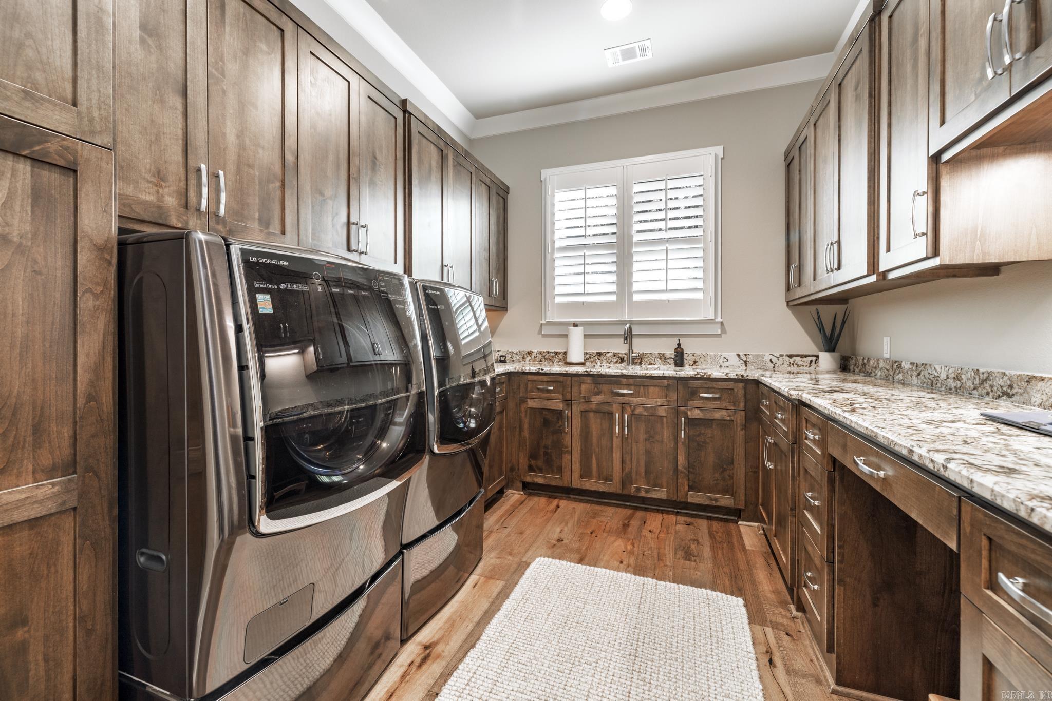 Isabella - Residential