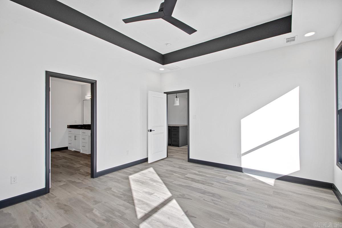 WINCHESTER ESTATES - Residential