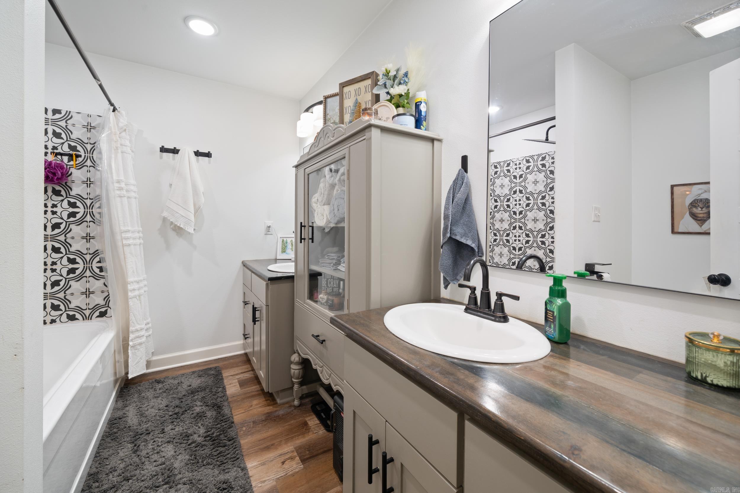 Pine Park - Residential