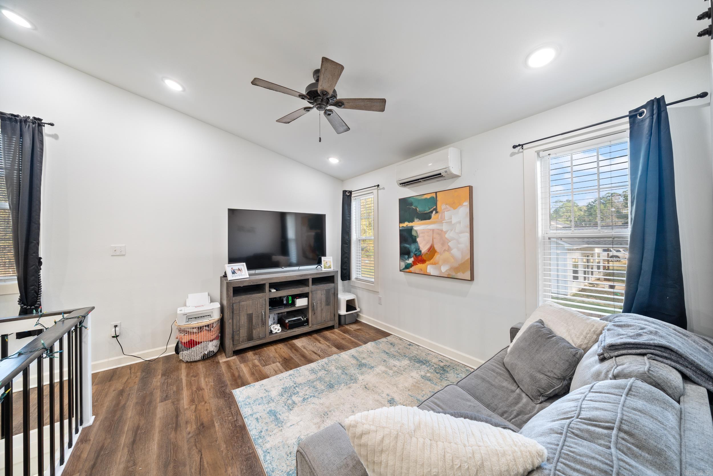 Pine Park - Residential