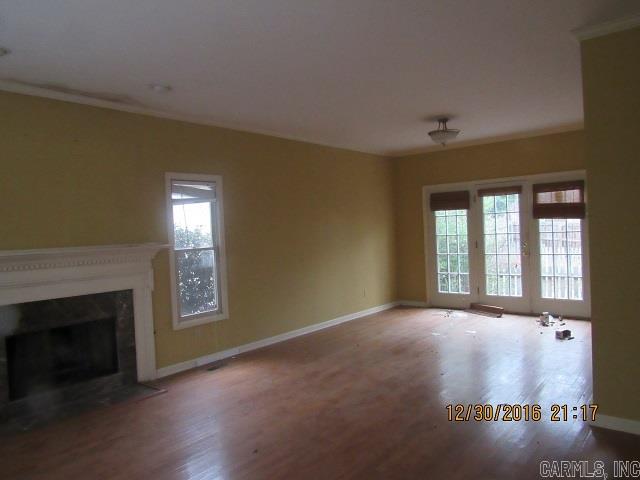 ST CHARLES ADDN - Residential