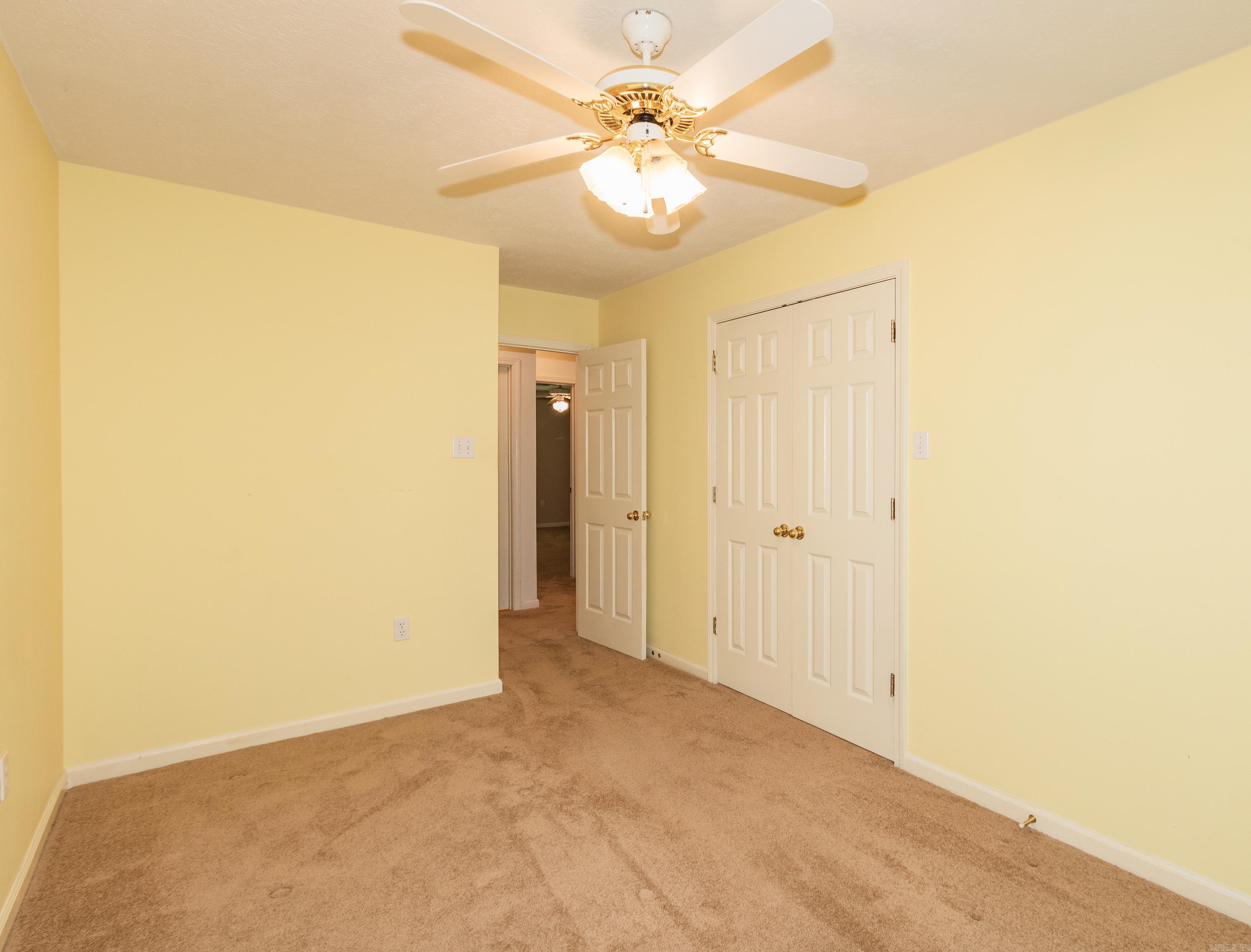 CROSSPOINT - Residential