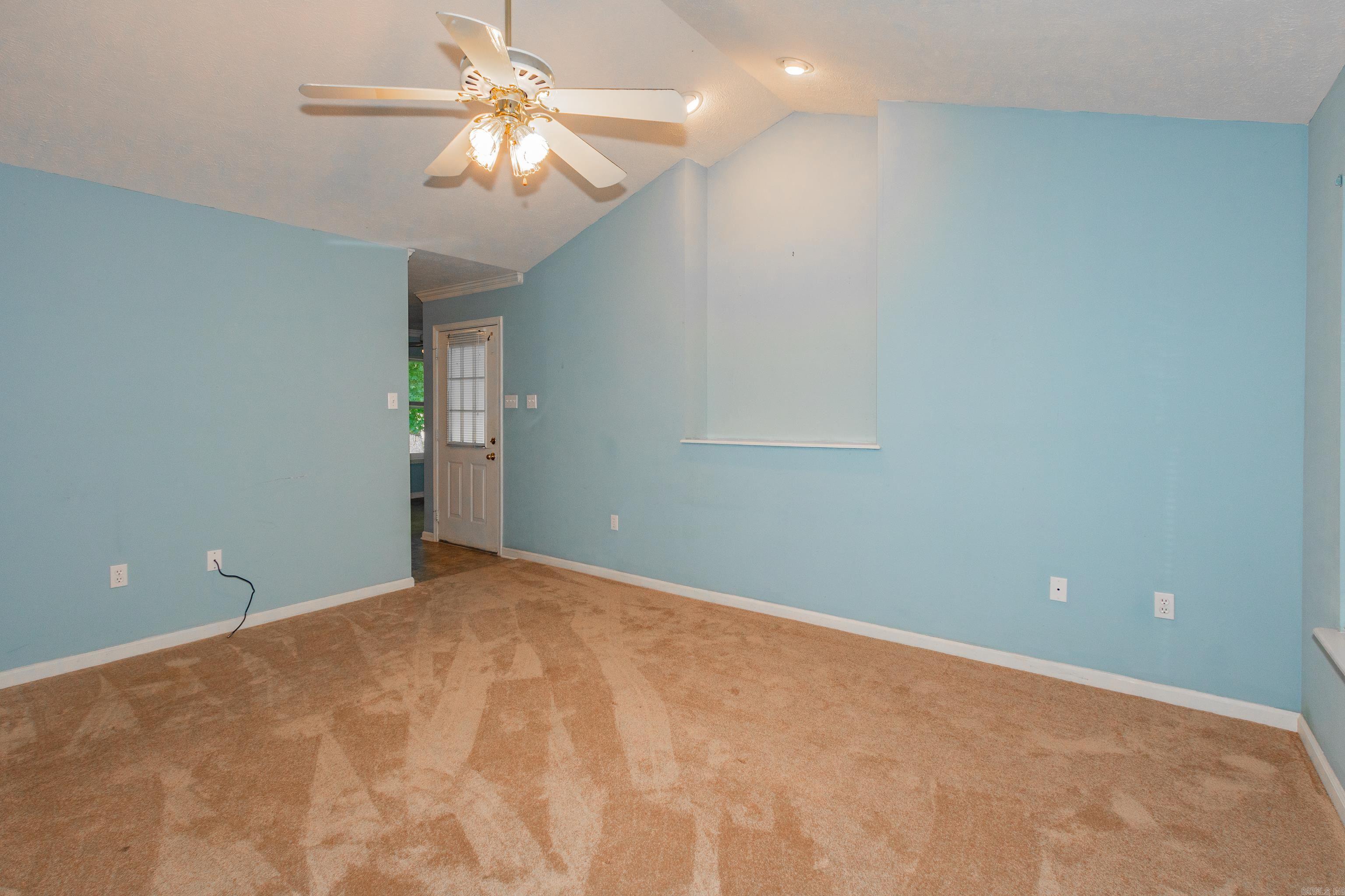 CROSSPOINT - Residential