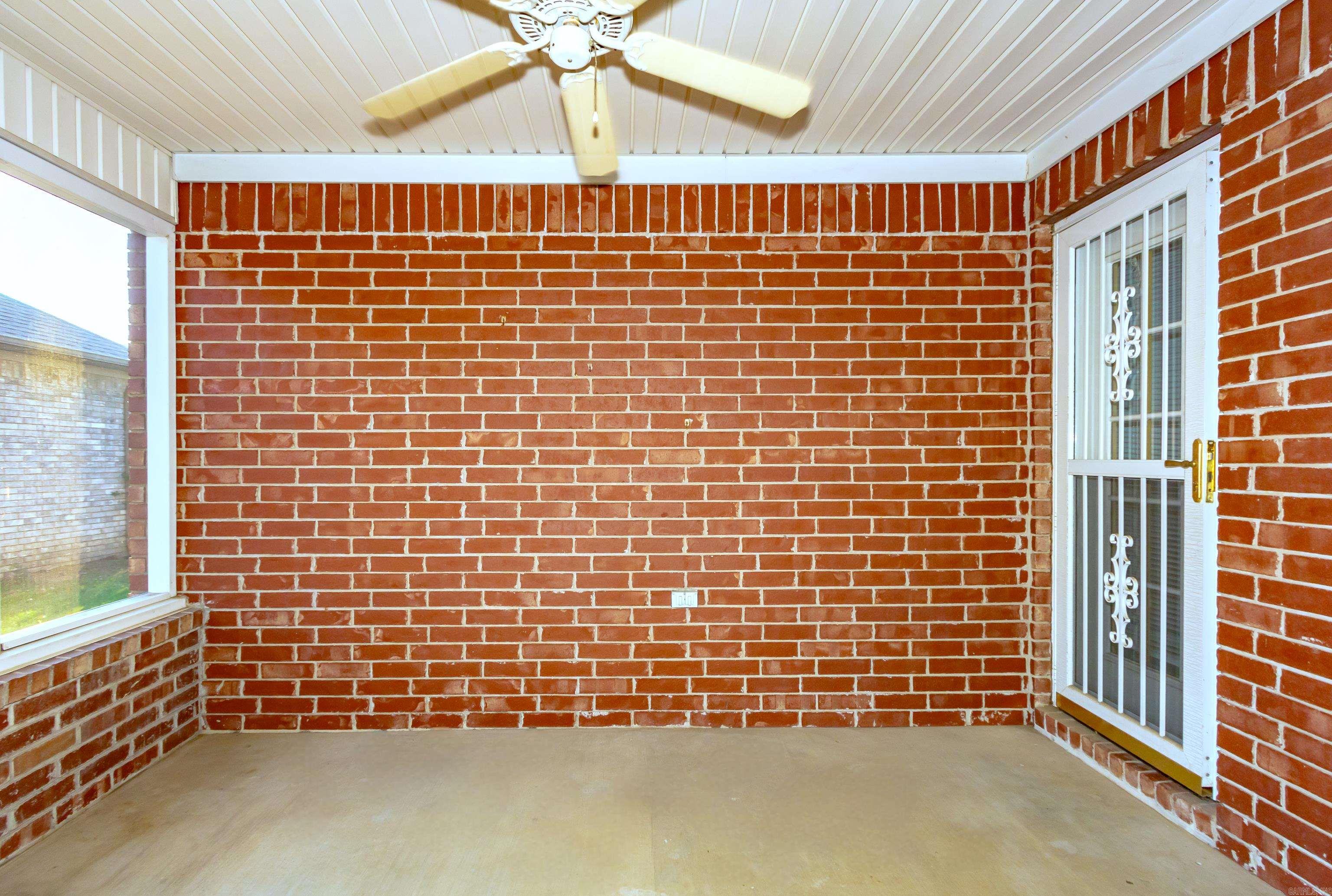 CROSSPOINT - Residential